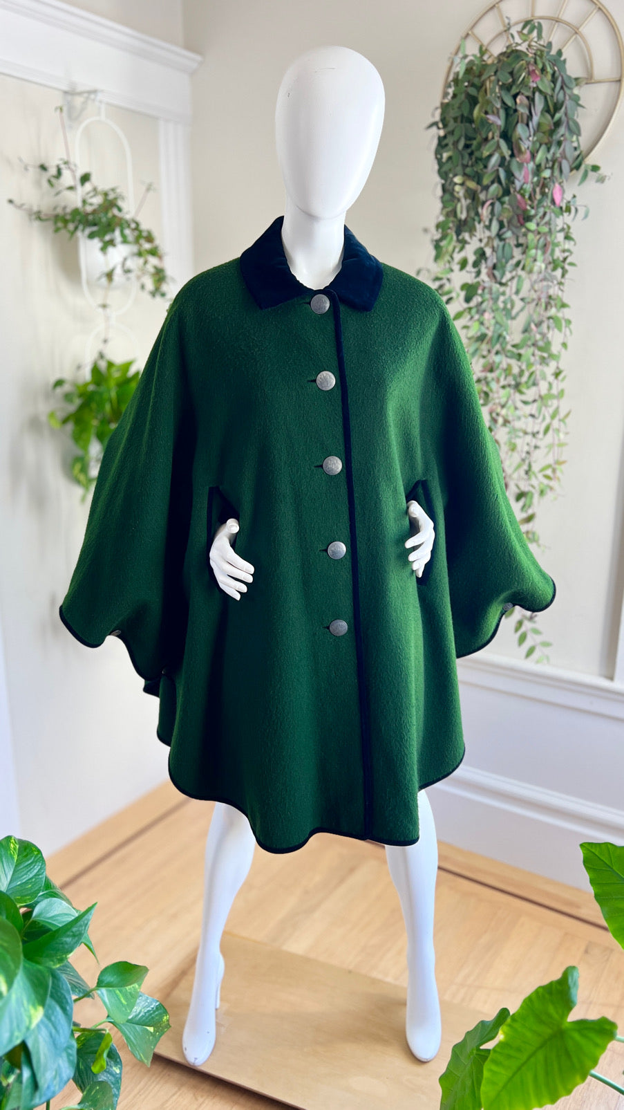 1970s Austrian Wool Cape | small/medium/large/x-large