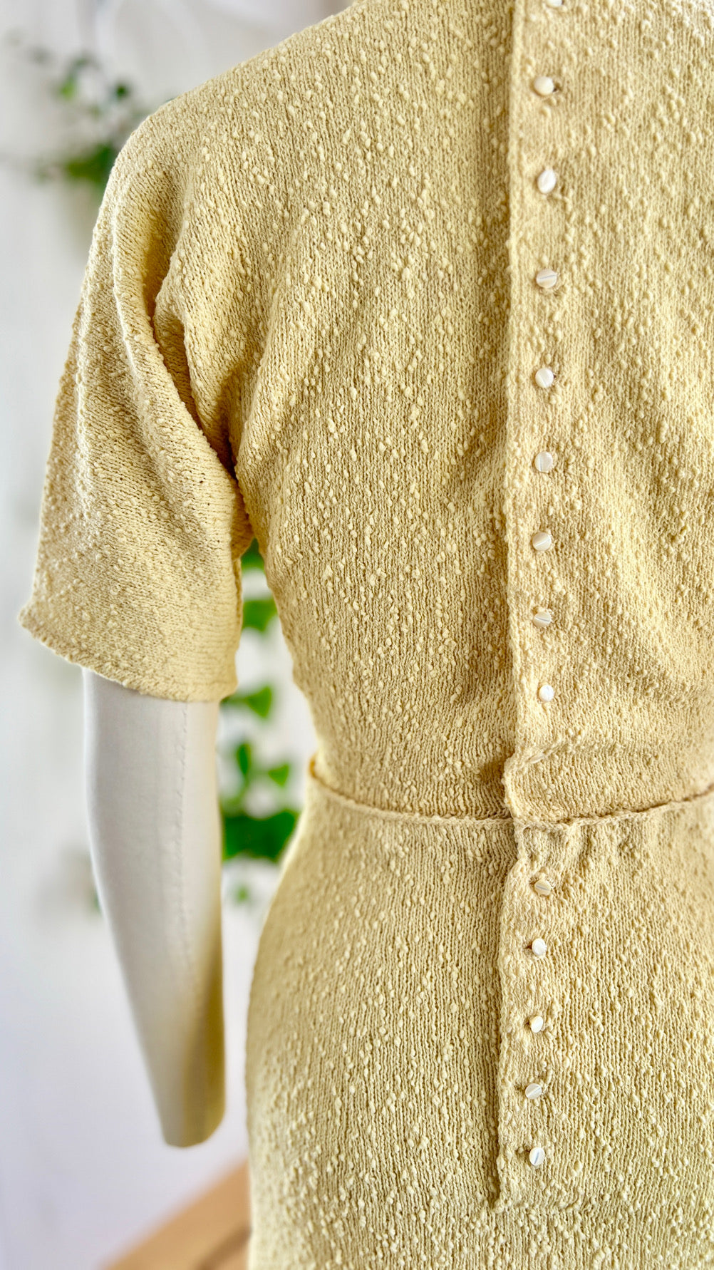 1940s Yellow Knit Wool Dress with Belt | x-small/small