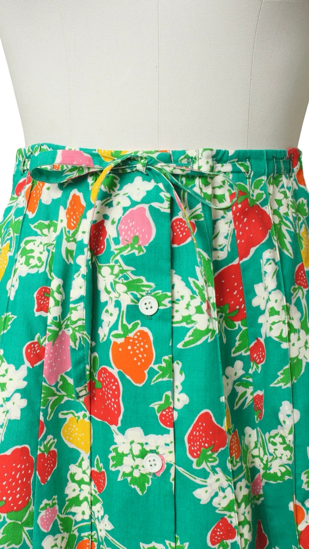 NEW | 1970s Strawberry Floral Skirt | small/medium