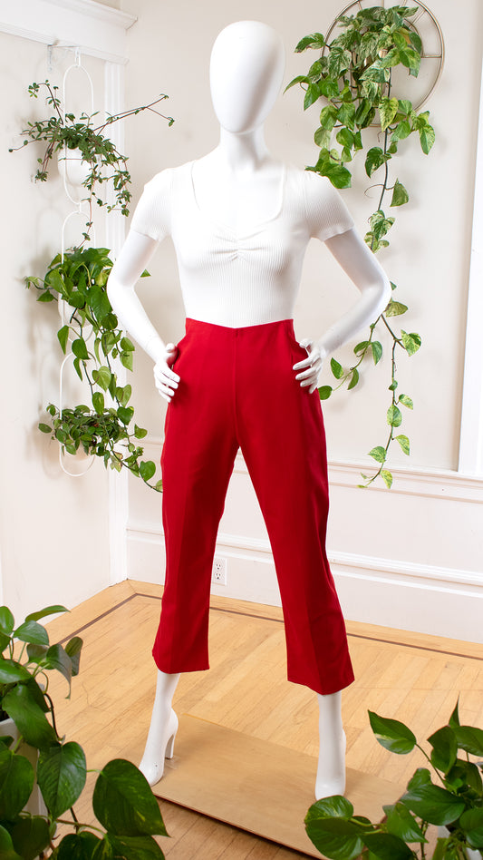 1960s Red Cotton Cropped Capri Pants | small