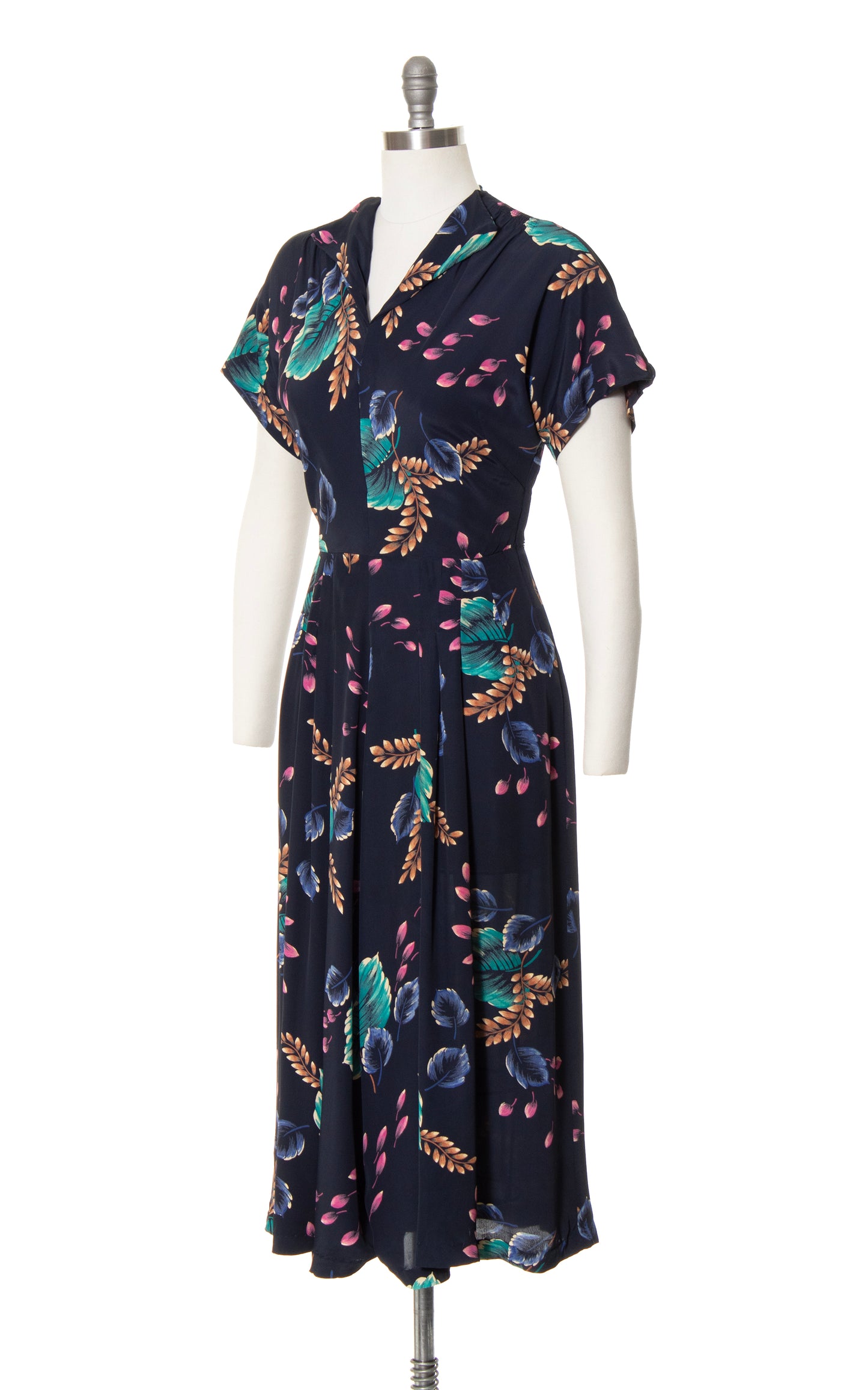 1940s Floral Rayon Cocktail Dress | medium