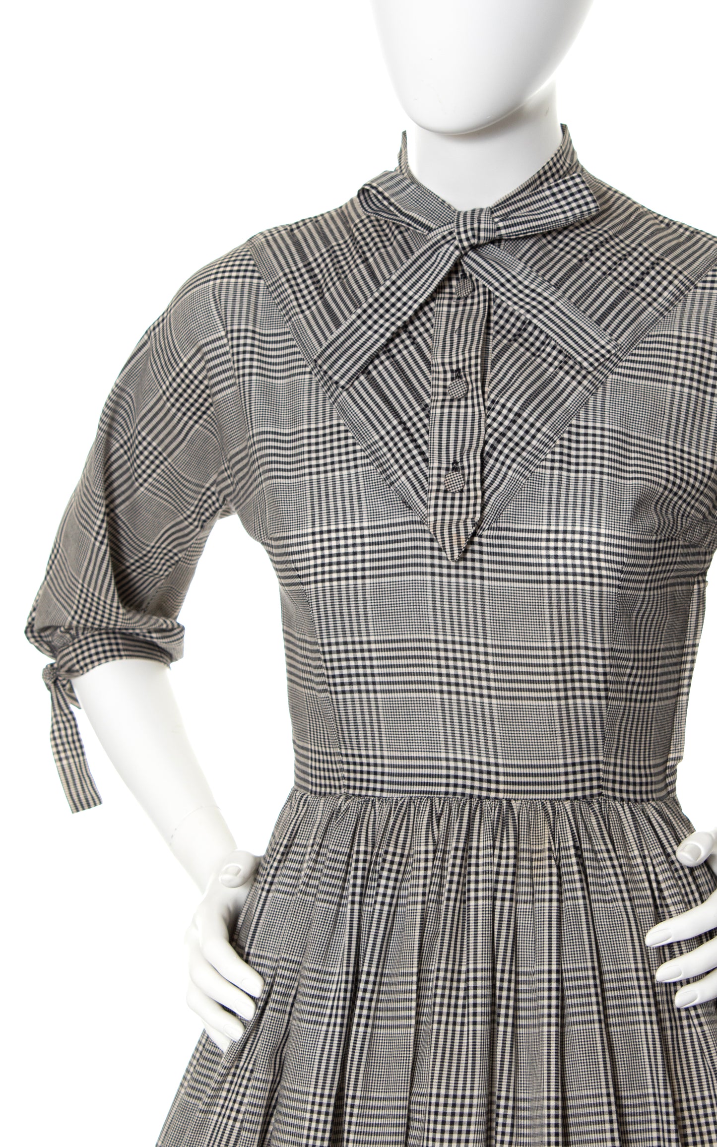 1950s Plaid Cotton Tie Neck Skirt Dress | x-small/small