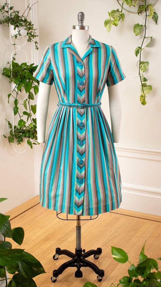 1950s Colorful Striped Shirtwaist Day Dress | small/medium