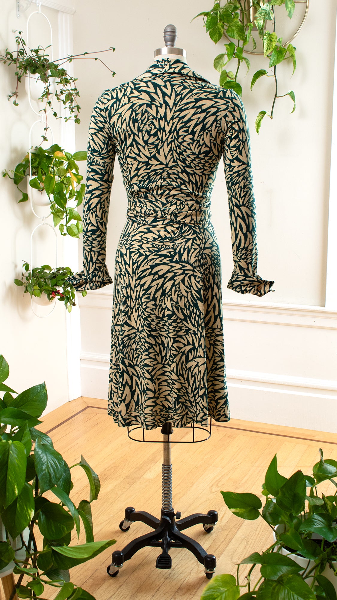 1970s DIANE VON FURSTENBERG Hearts Wrap Dress 1970s DIANE VON FURSTENBERG Hearts Wrap Dress