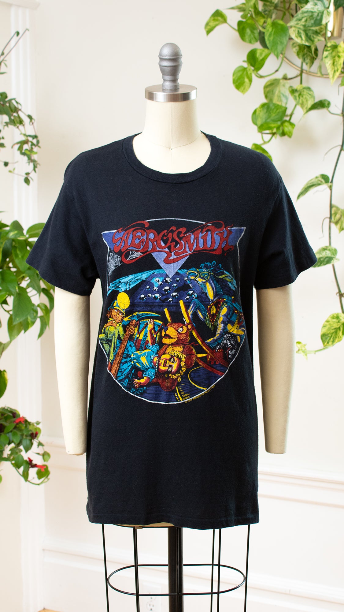 NEW ⭐️ 1979 Aerosmith "Toys in the Attic" World Tour Tee | small/medium