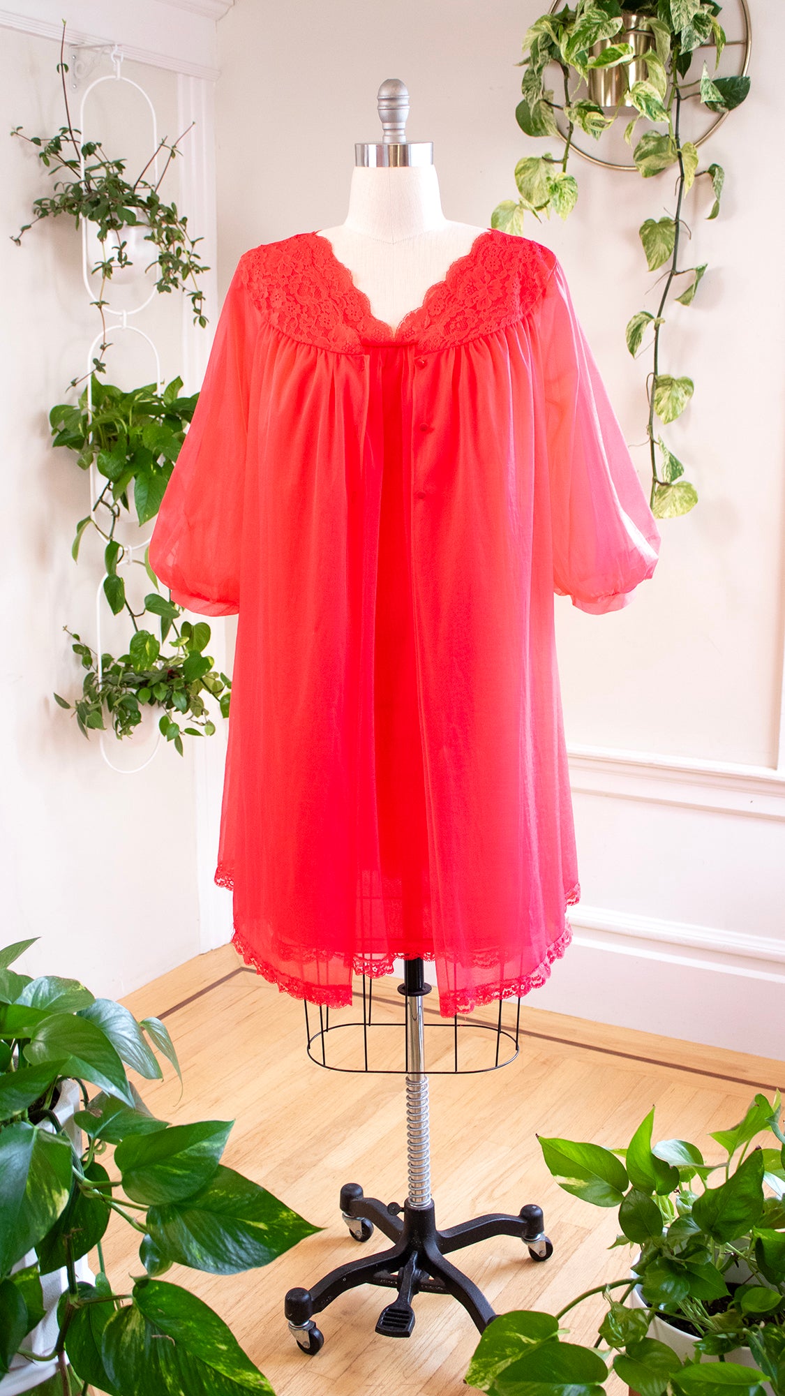 1960s Red Nylon Chiffon Peignoir Set | large/x-large