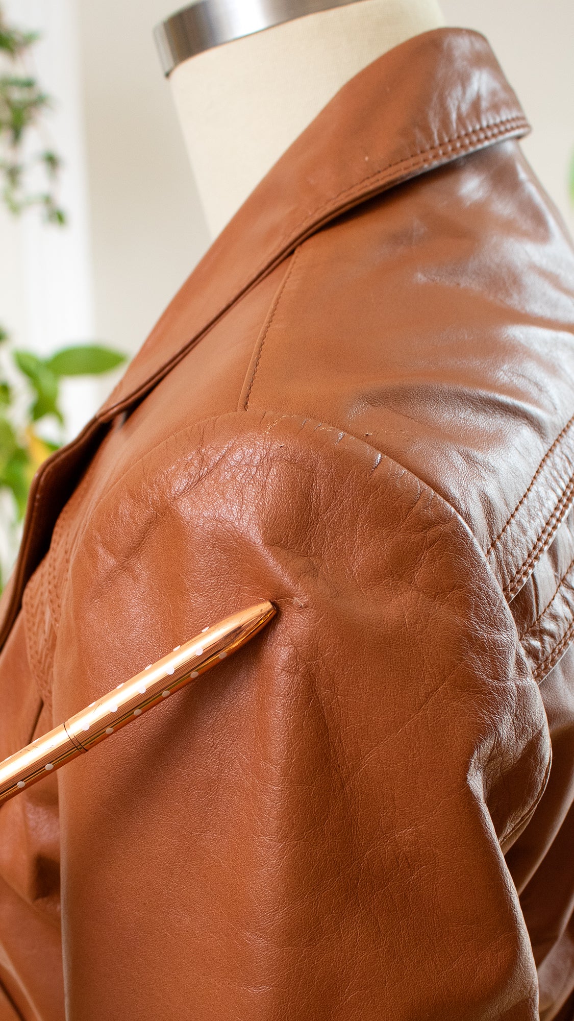 Vintage 1970s 70s Wilsons Brown Genuine Leather Belted Short Jacket Coat