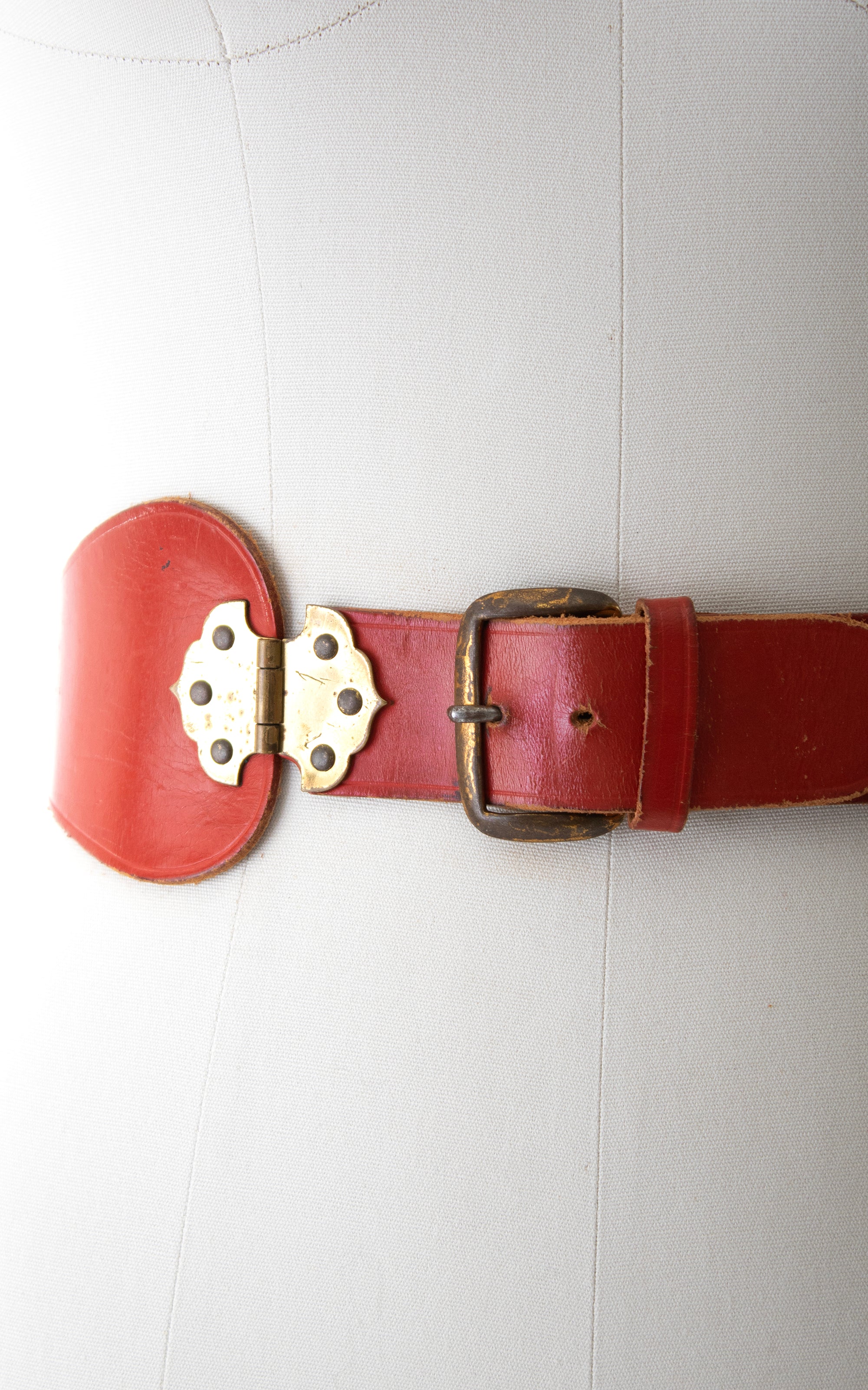 Red cinch belt store