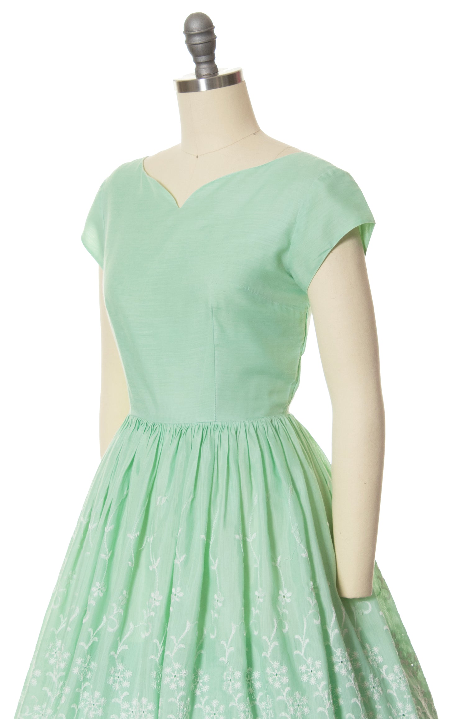 1960s Eyelet Lace Mint Dress | small