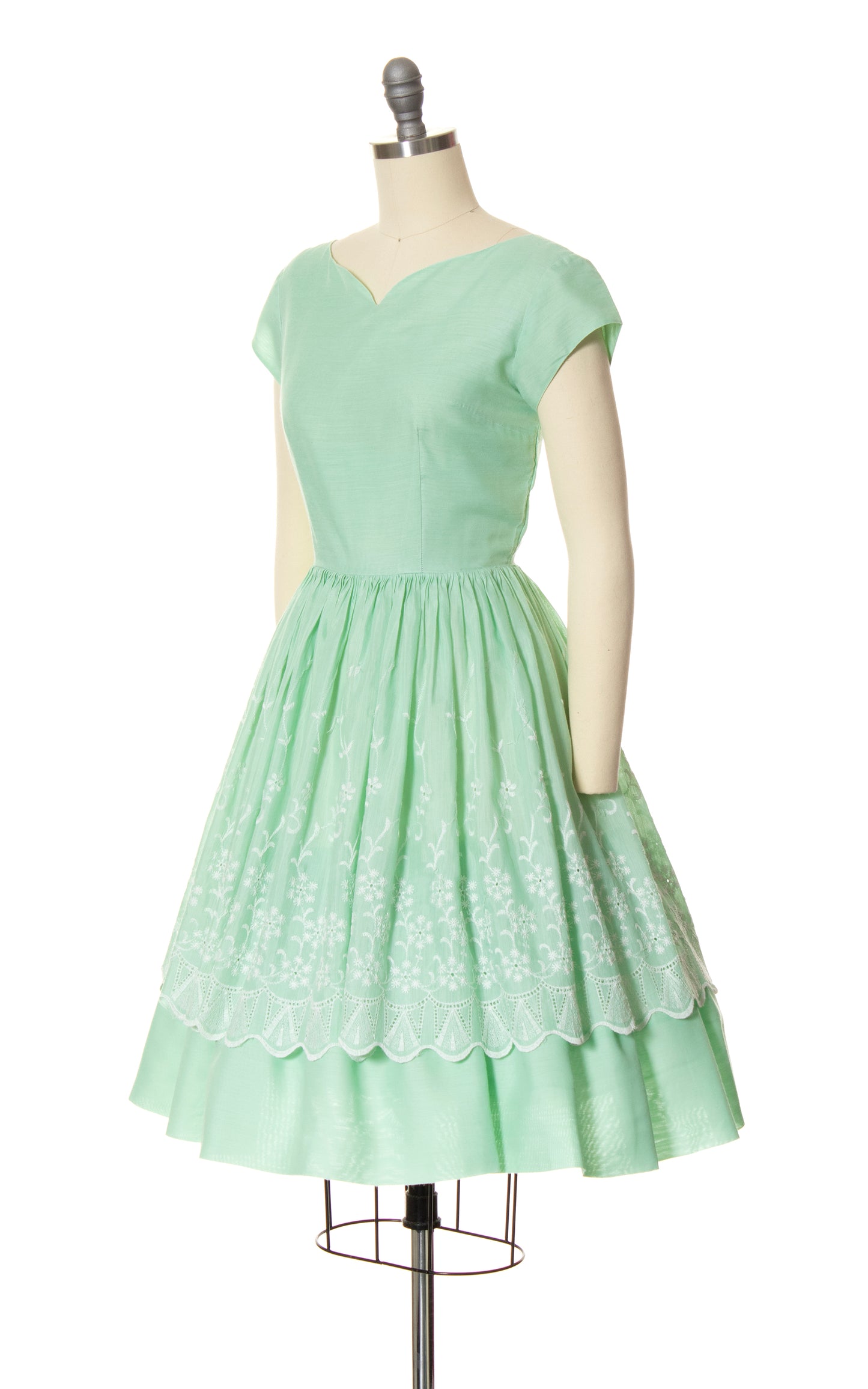 1960s Eyelet Lace Mint Dress | small