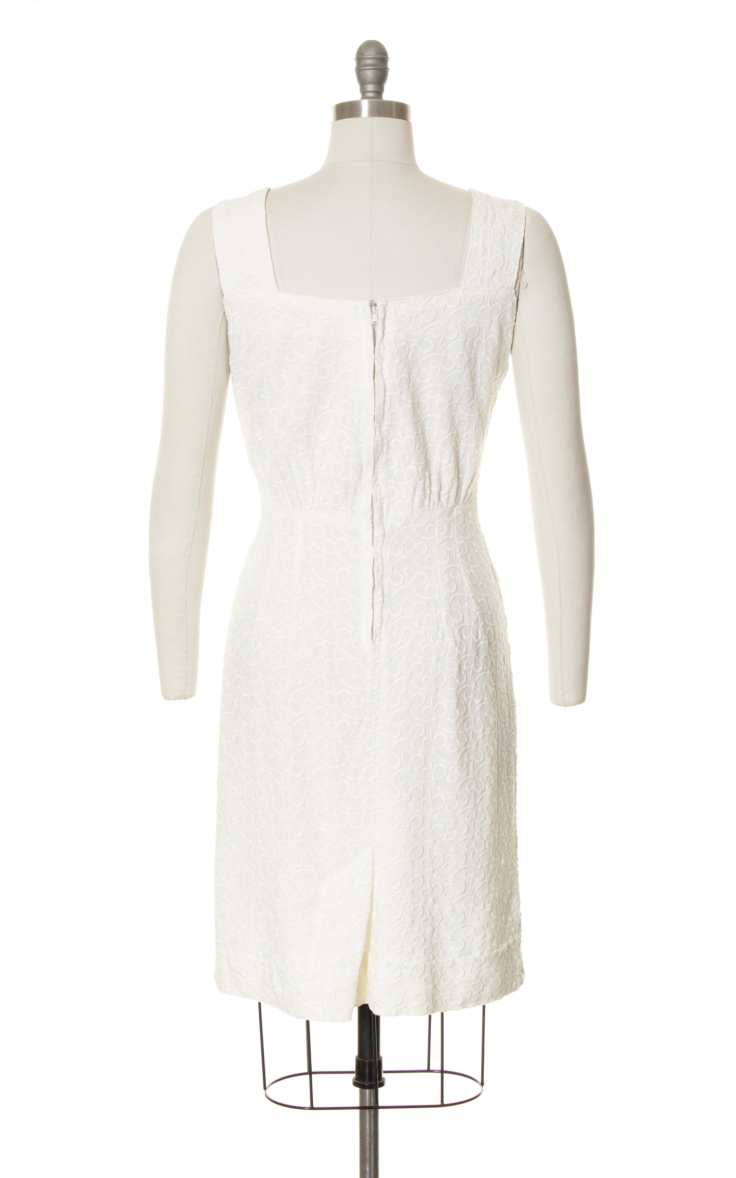 1950s Embroidered White Linen Wiggle Dress | medium