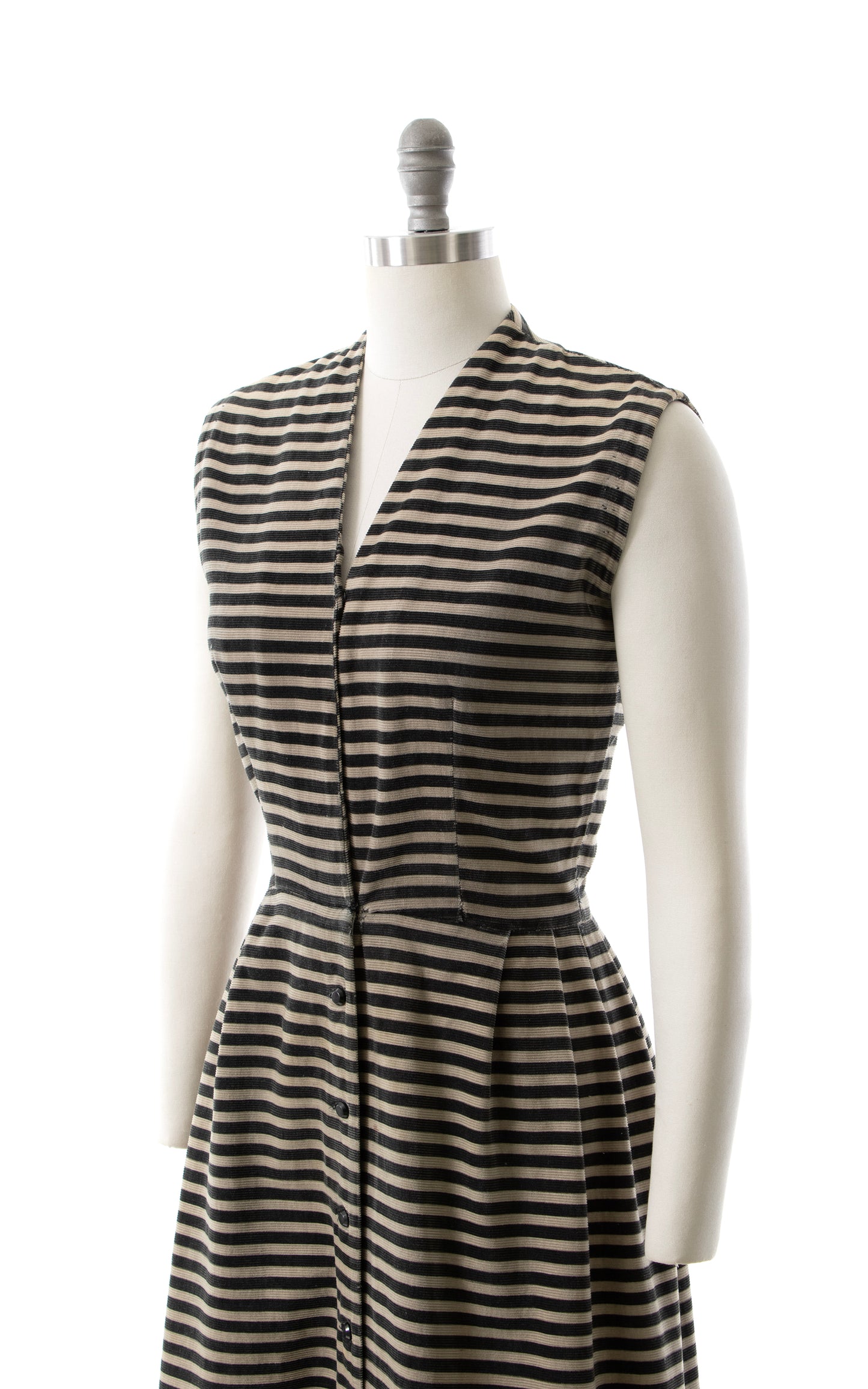 $65 DRESS SALE /// 1950s Striped Corduroy Shirt Dress | small