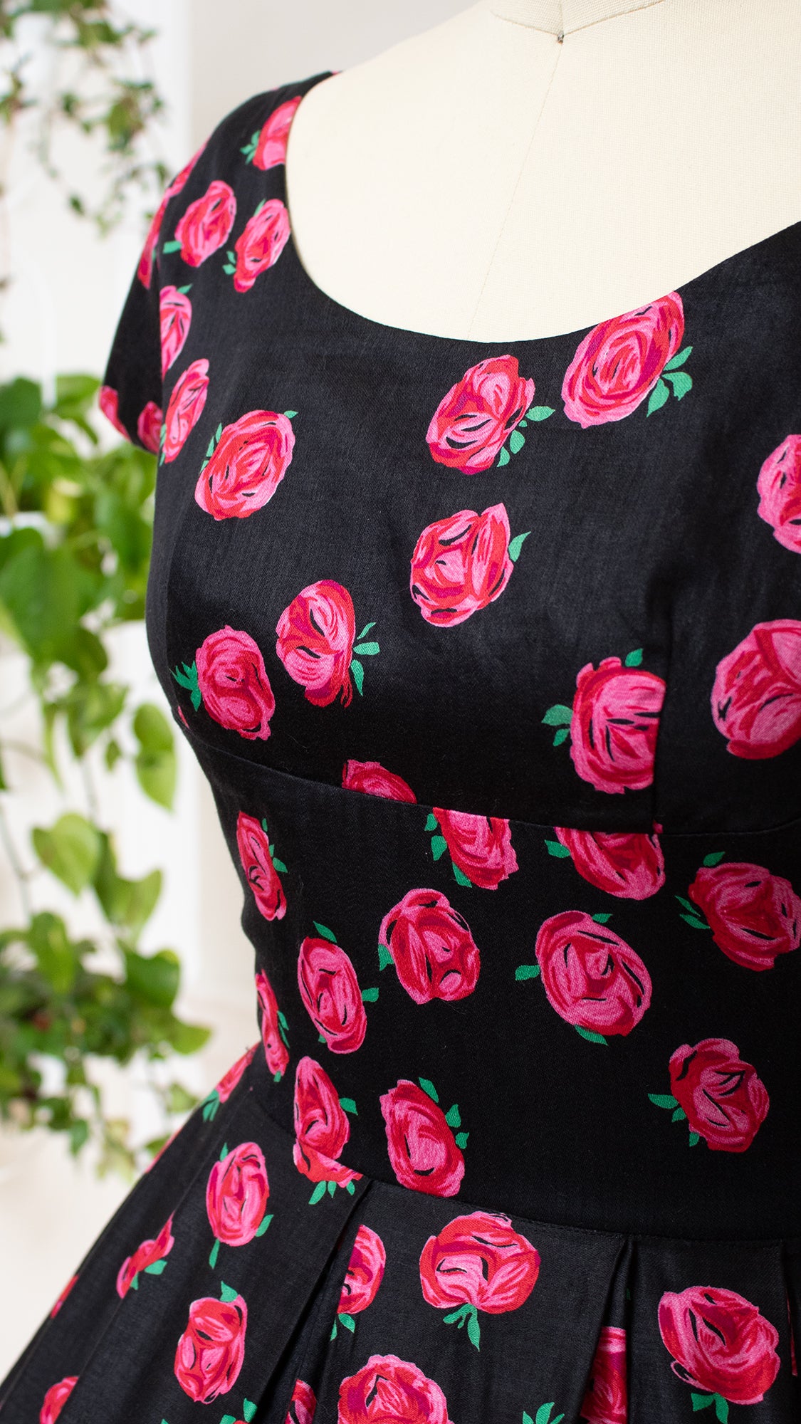1950s Rose Day Dress | x-small