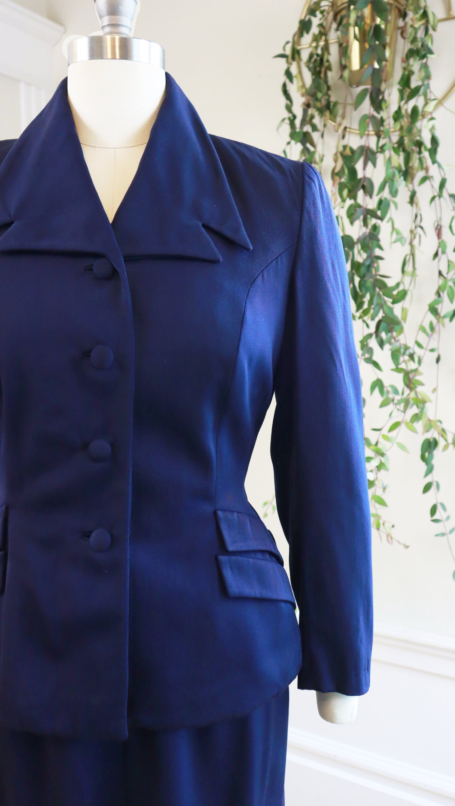 1940s Navy Wool Skirt Suit | small