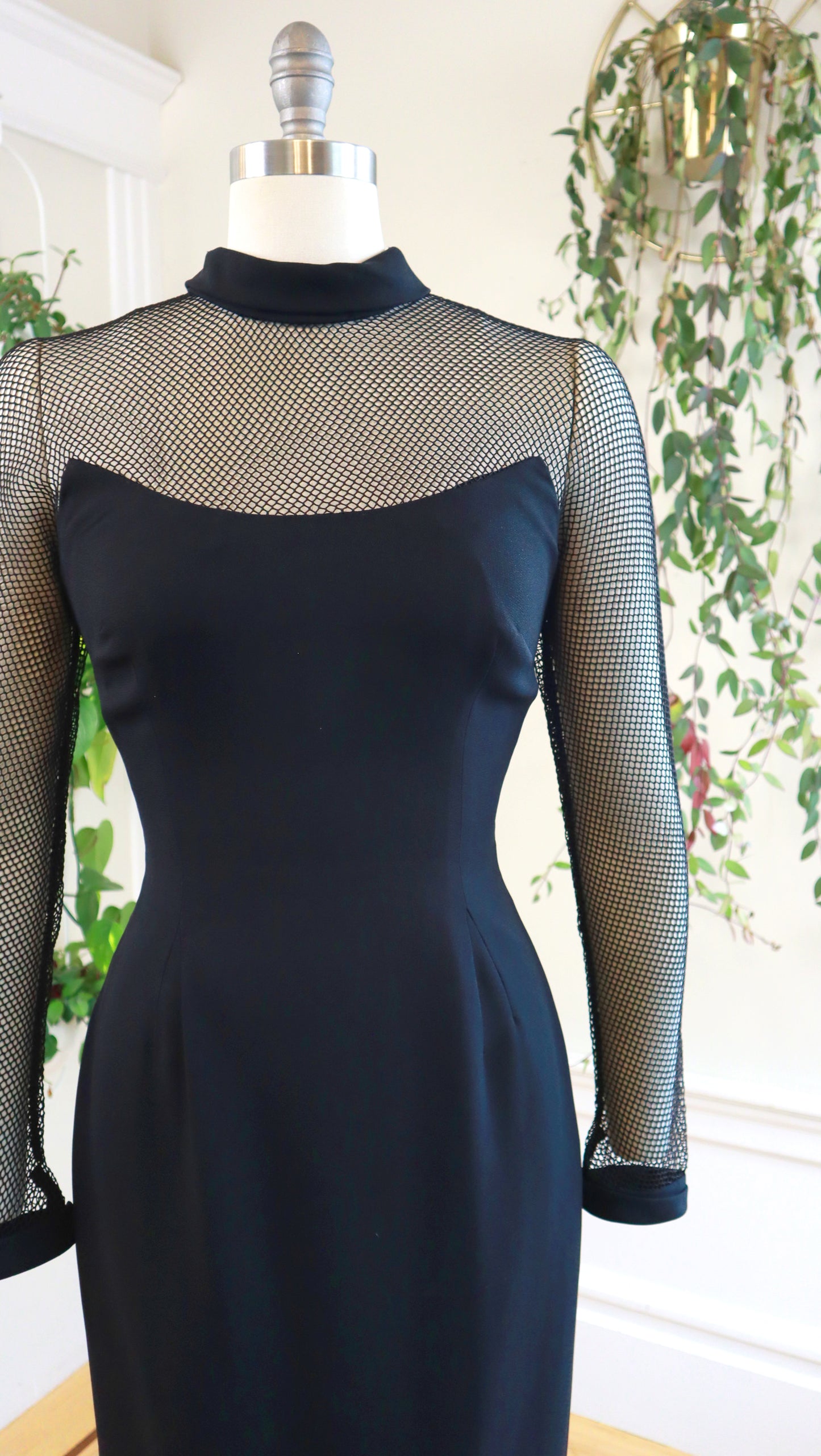 1960s Fishnet Cocktail Dress | medium/large