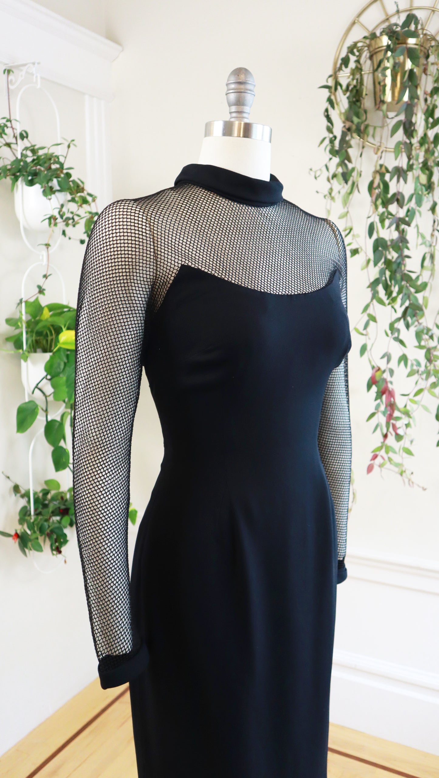 1960s Fishnet Cocktail Dress | medium/large