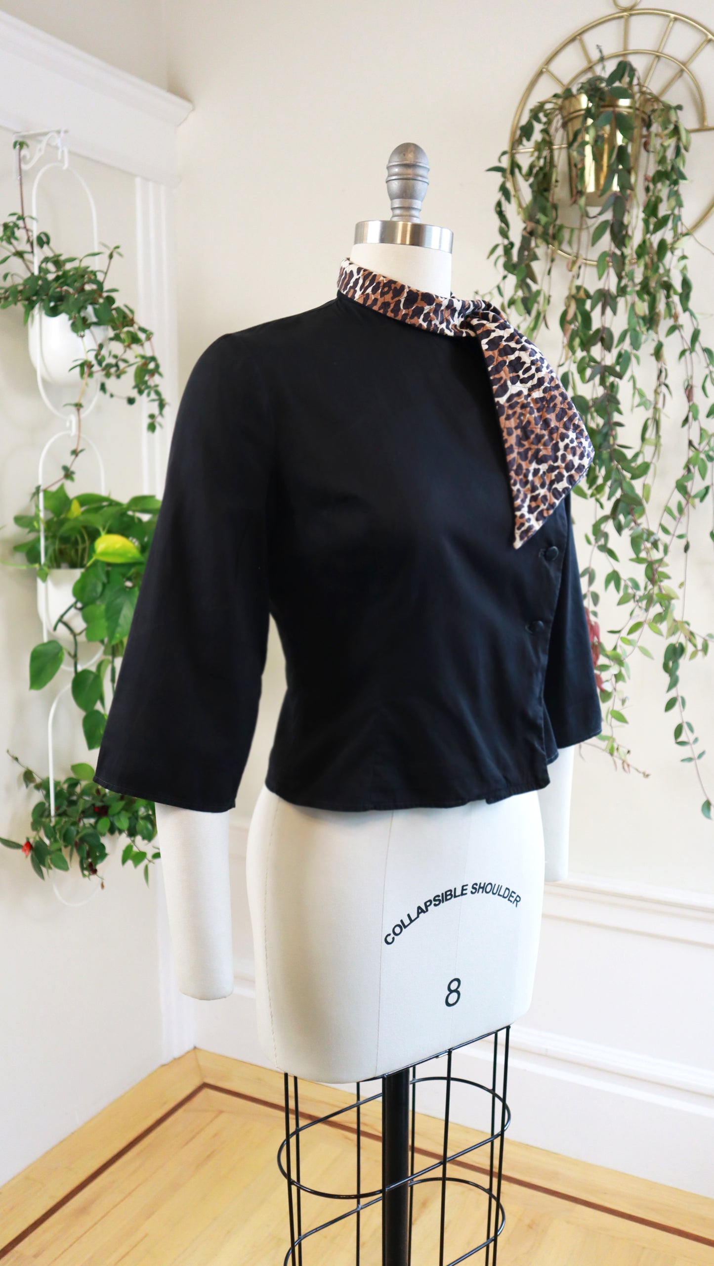 1950s Quilted Leopard Print Scarf Blouse | small