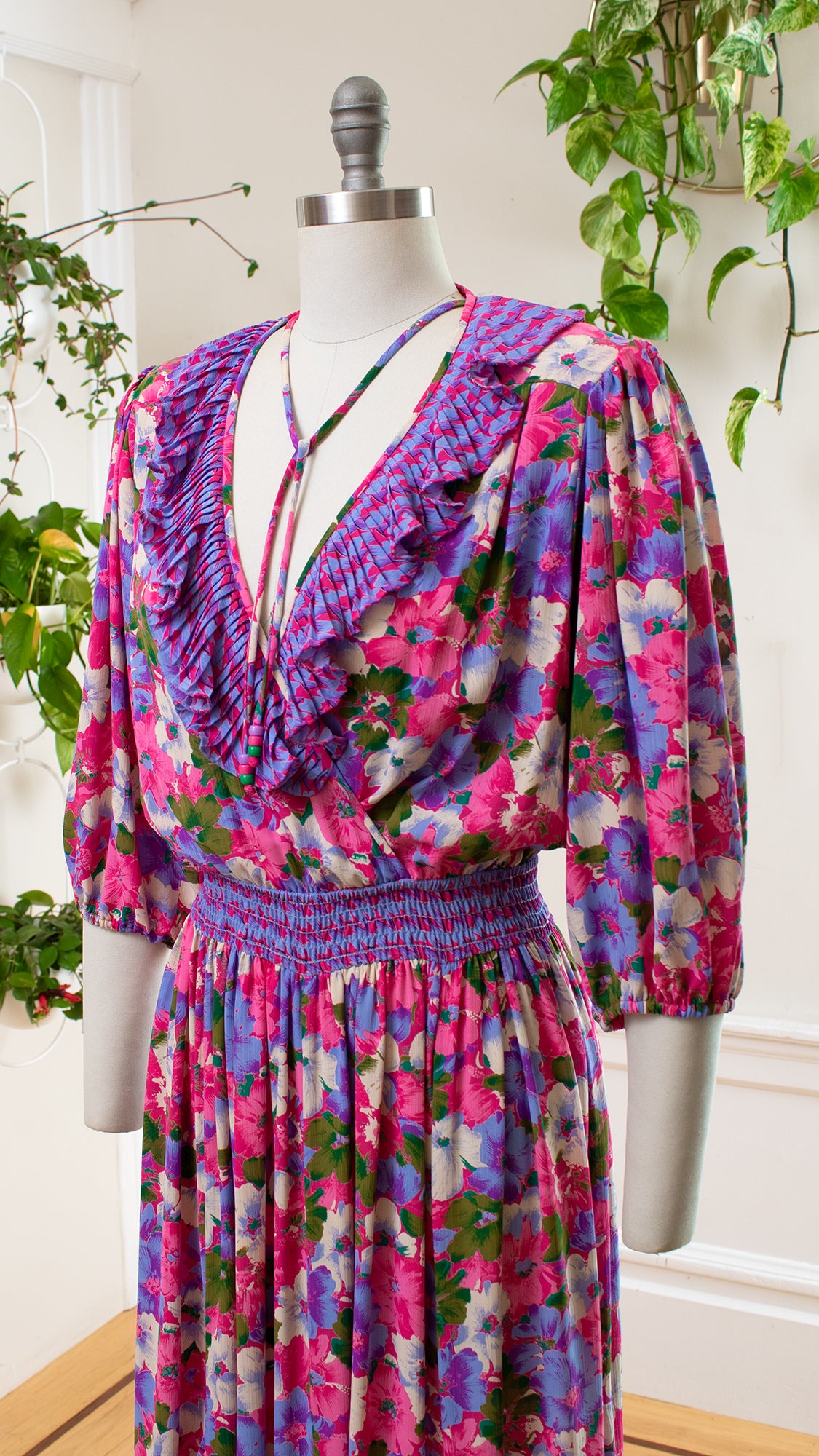 1980s SUSAN FREIS Floral Godet Georgette Dress | small/medium/large