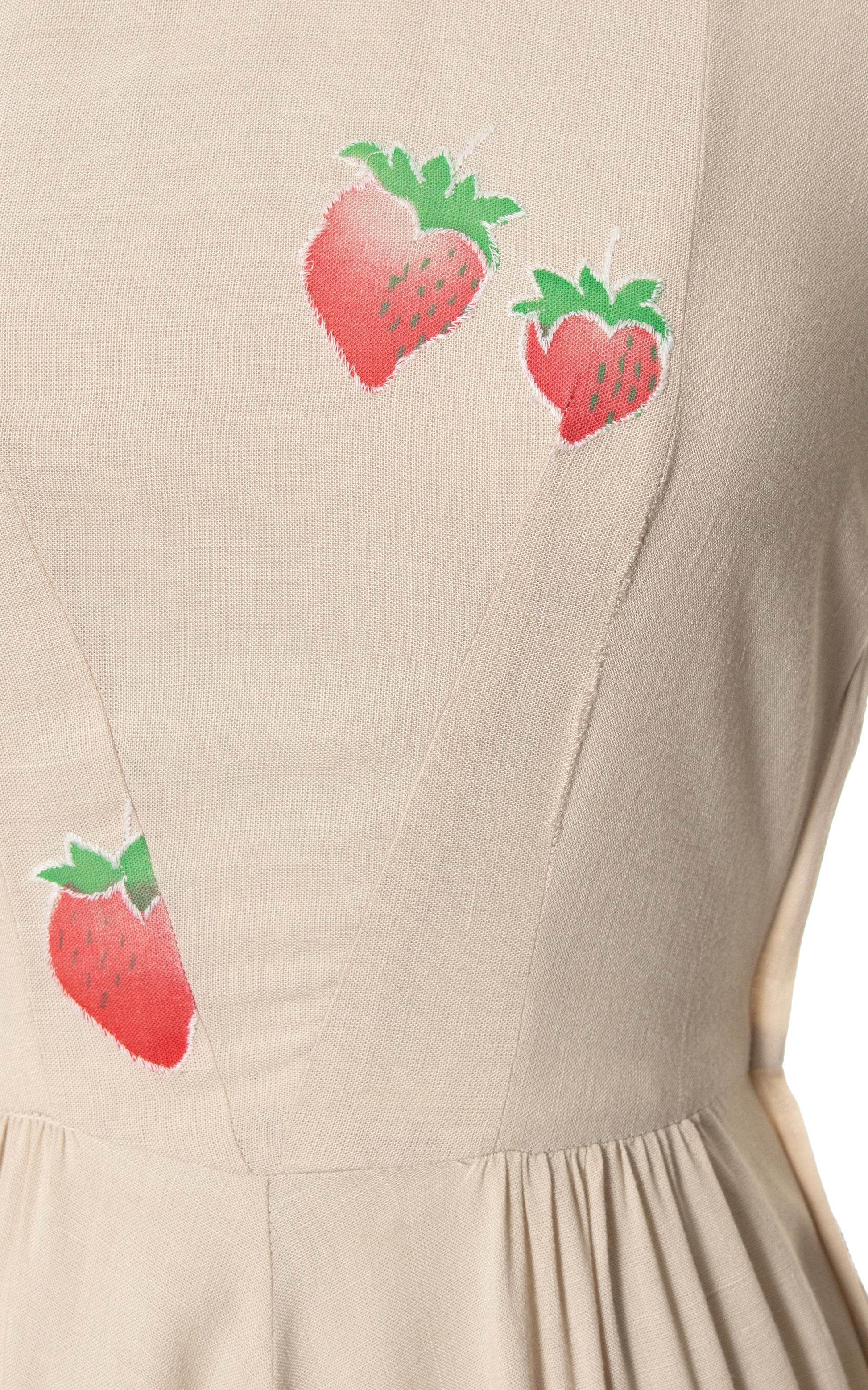 1940s Strawberry Appliqu Linen Dress | small/medium Birthday Life Vintage 1940s Strawberry Appliqu Linen Dress | small/medium Birthday Life Vintage