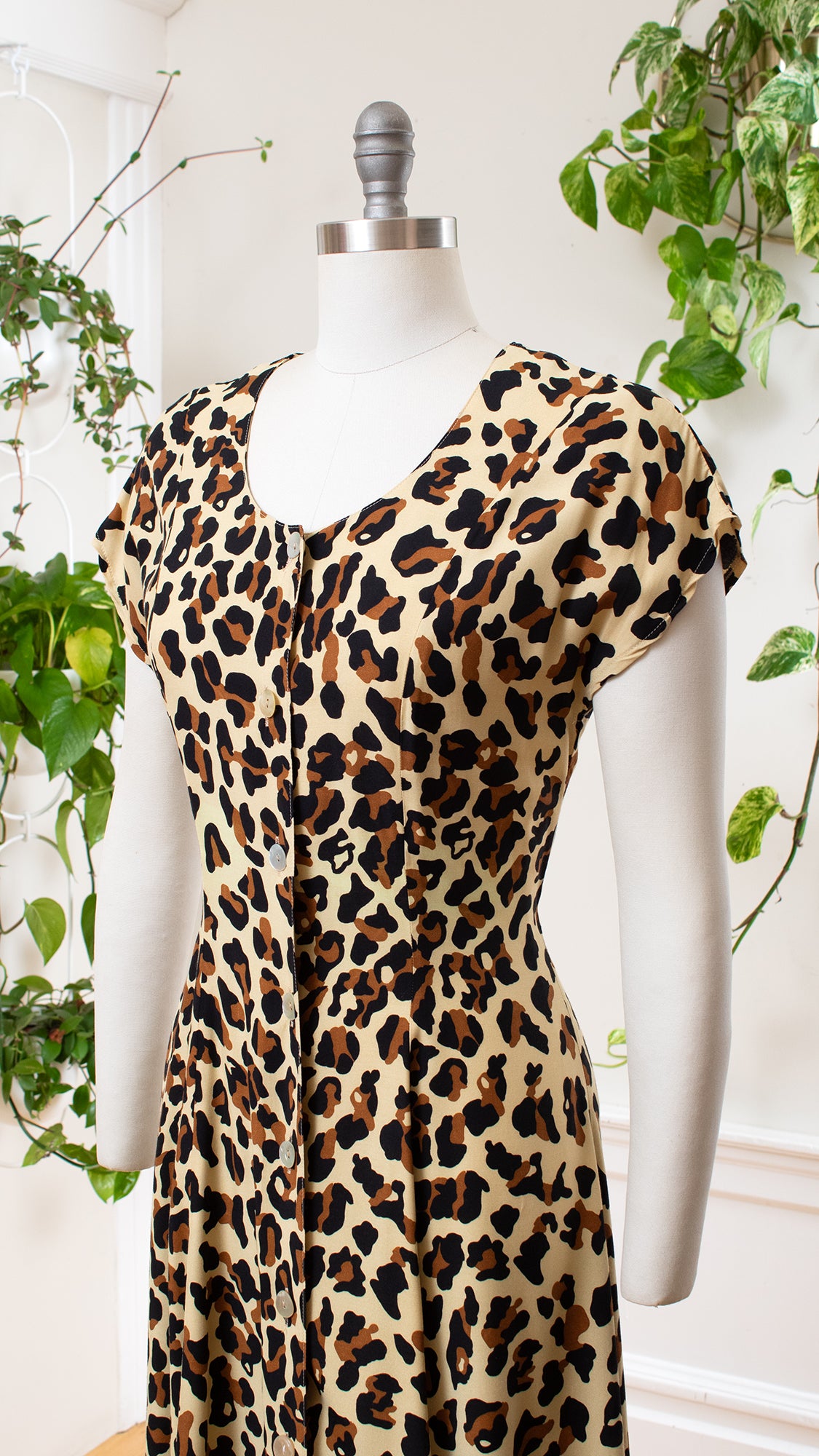 1990s Leopard Print Shirt Dress | medium/large