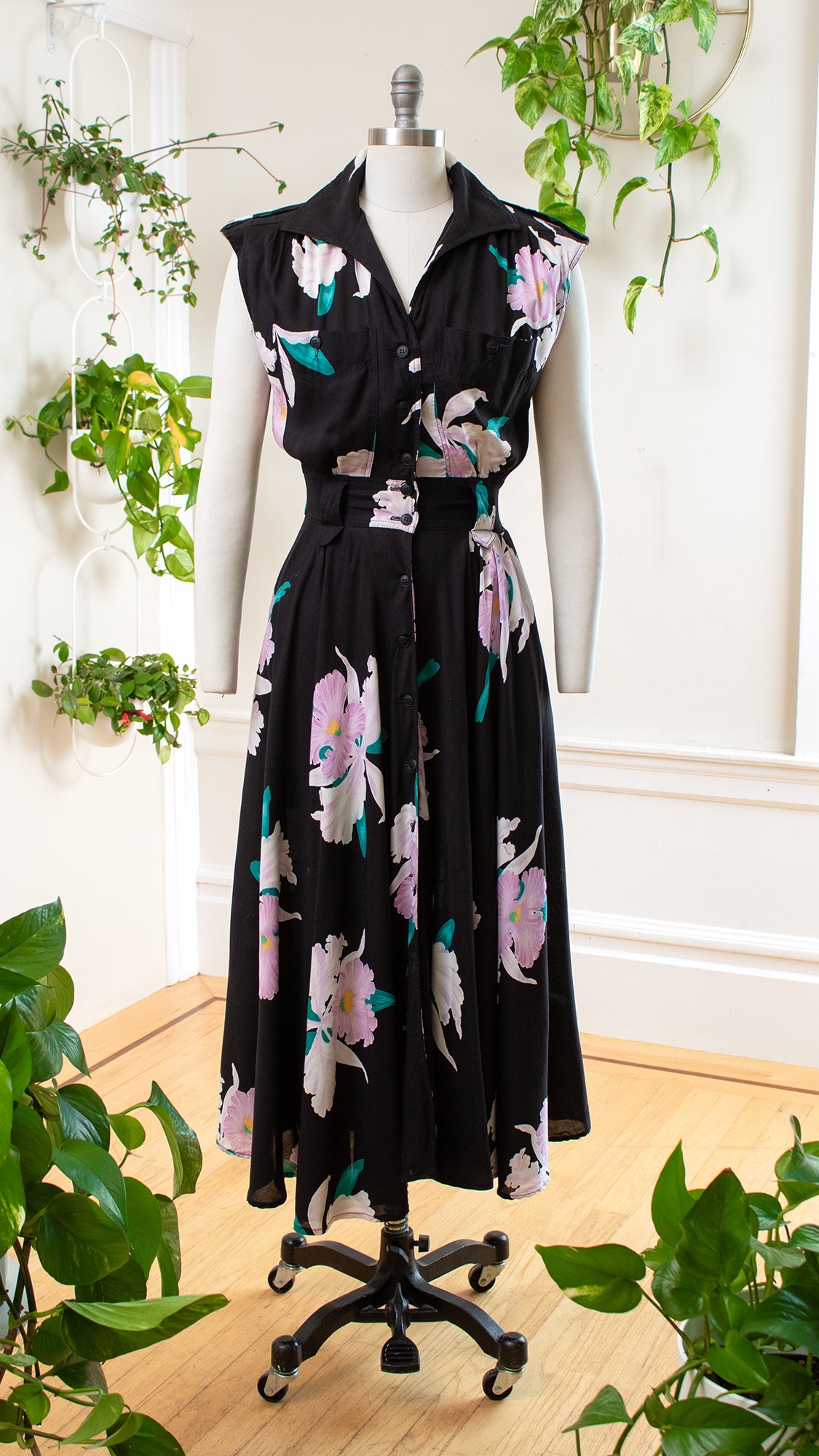 1980s KAREN ALEXANDER Iris Floral Dress | small/medium