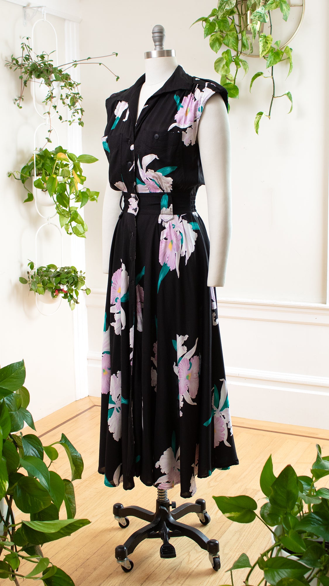 1980s KAREN ALEXANDER Iris Floral Dress | small/medium