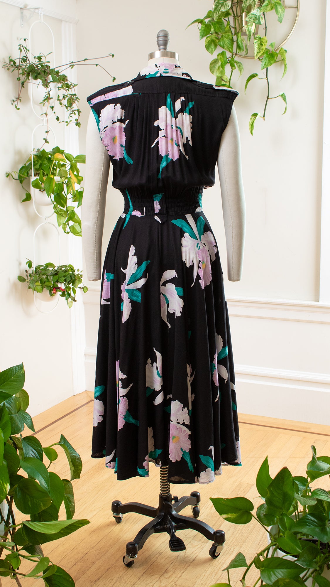 1980s KAREN ALEXANDER Iris Floral Dress | small/medium