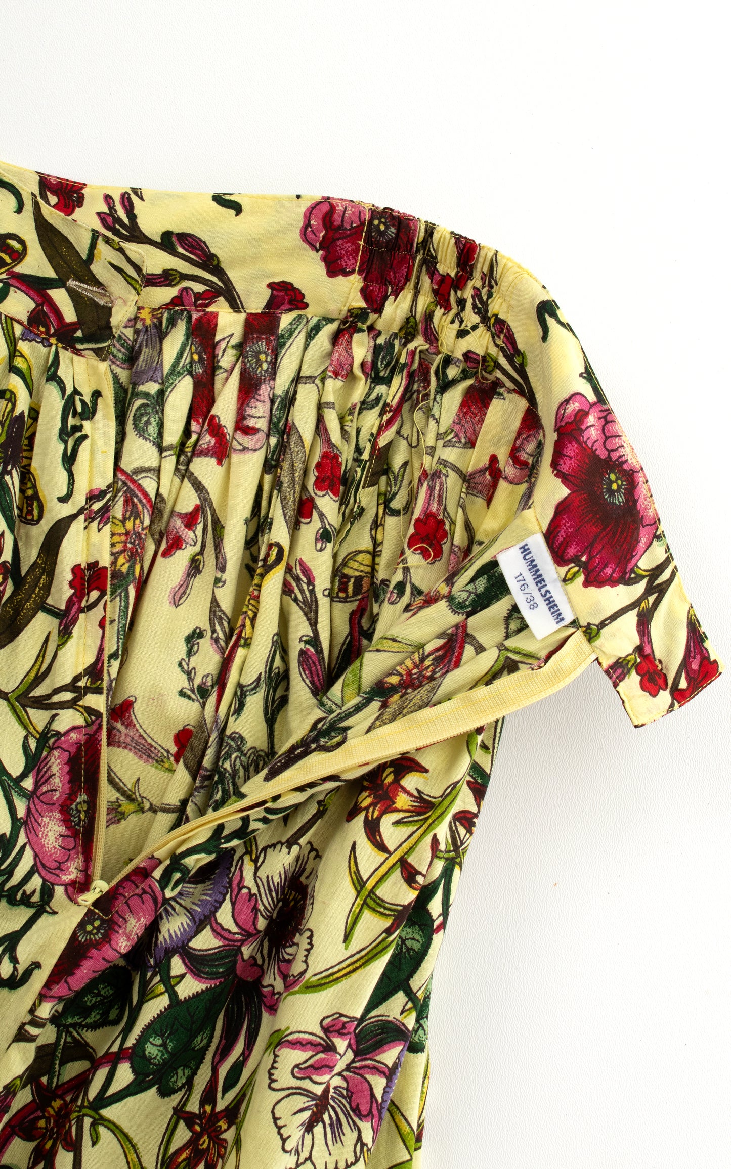 1980s/1990s Floral Butterfly Novelty Print Skirt | small/medium