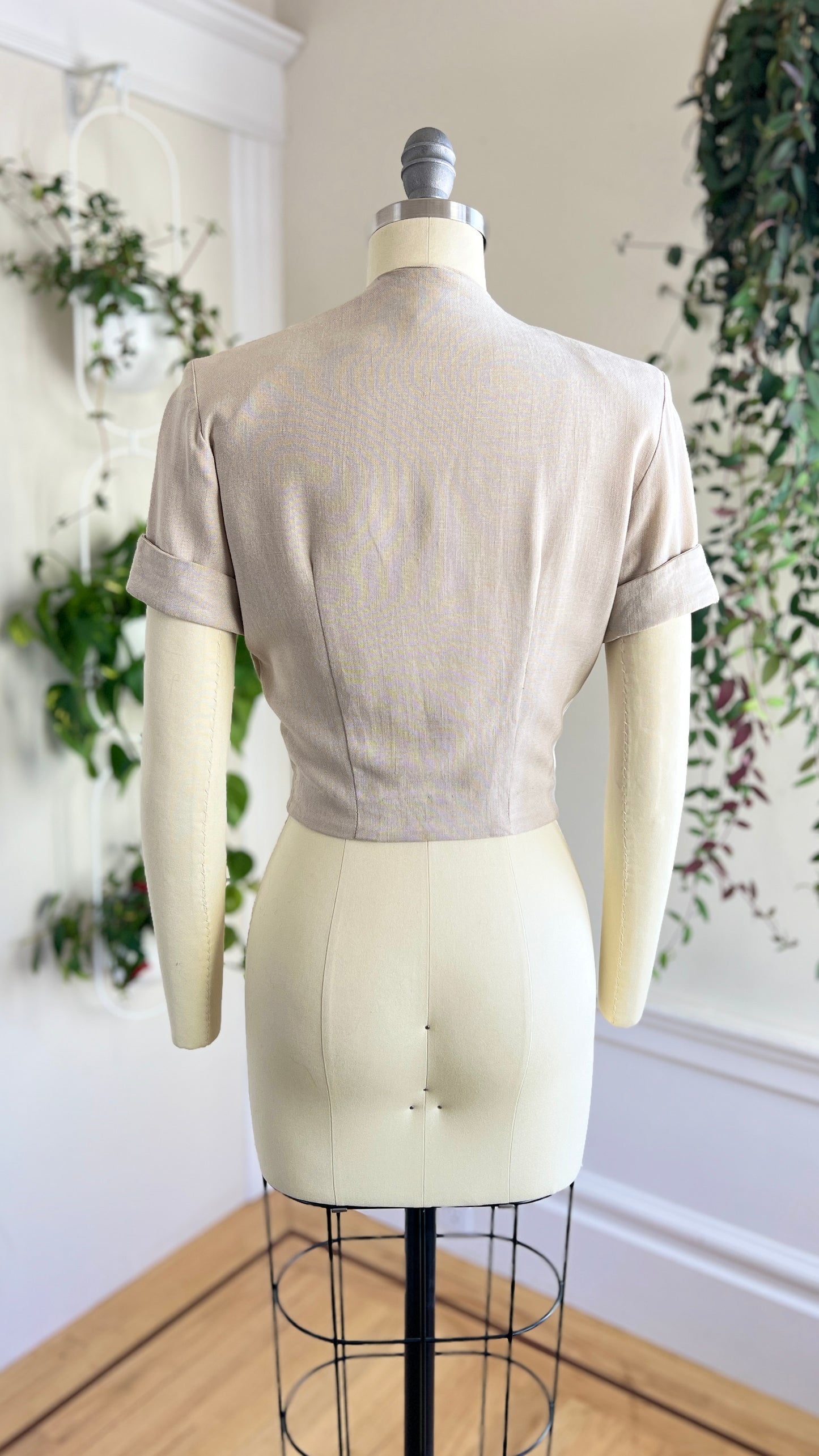 1950s Eyelet Leaves Linen Top | x-small