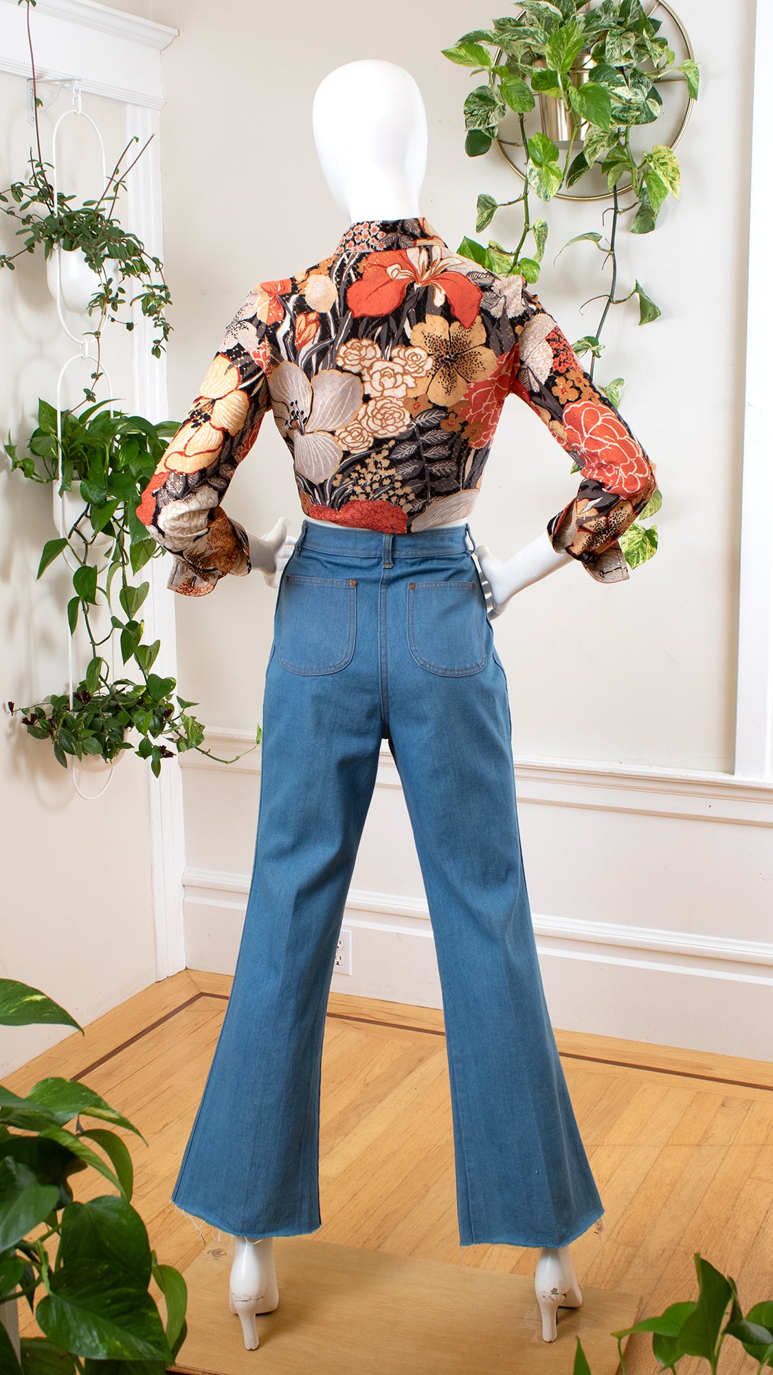 Denim Retro Outfit 70's Female Vintage Floral Embroidery