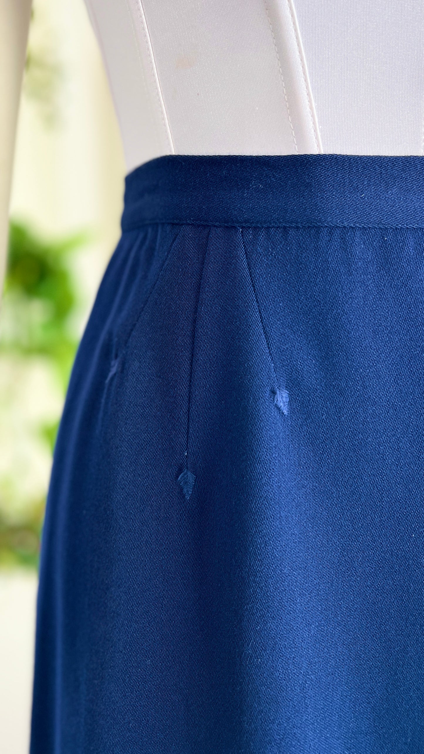 1940s Navy Wool Gabardine Skirt | small