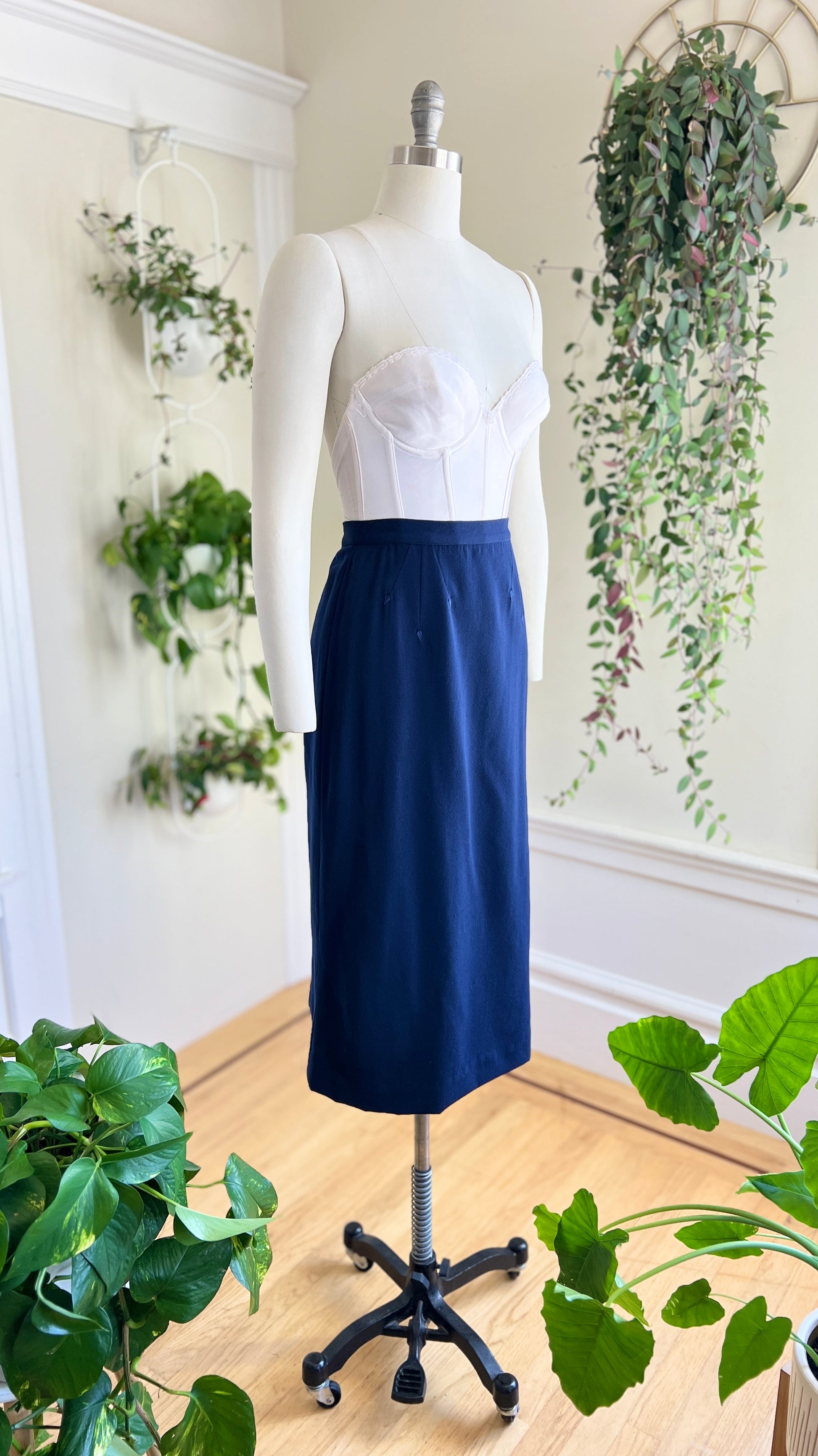 1940s Navy Wool Gabardine Skirt small
