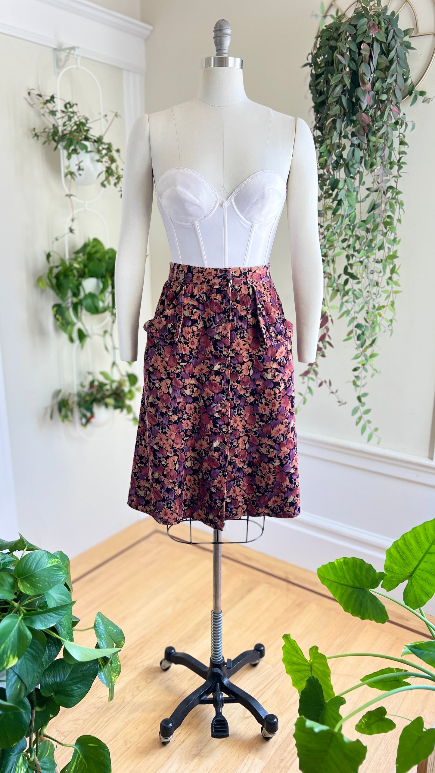 1970s Autumnal Floral Corduroy Skirt | medium