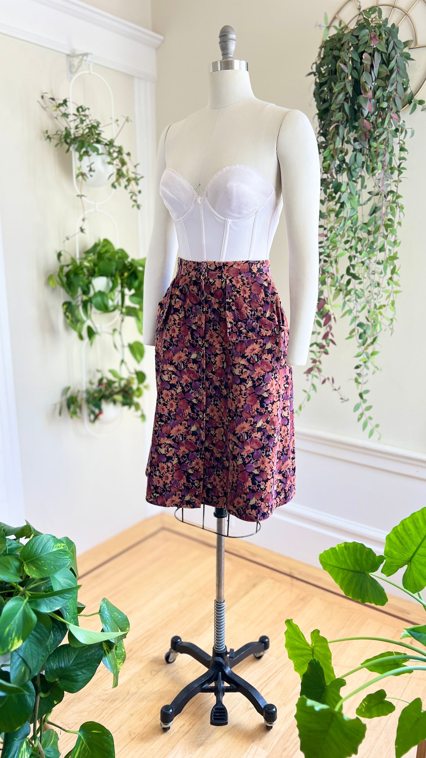 1970s Autumnal Floral Corduroy Skirt | medium