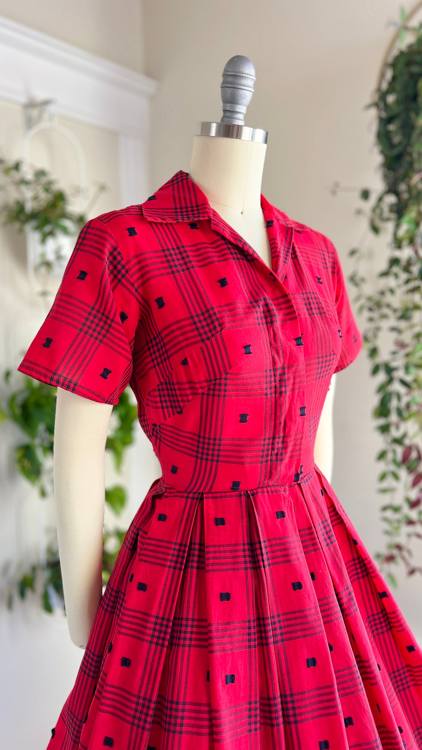 1950s Red Plaid Shirt Dress | small