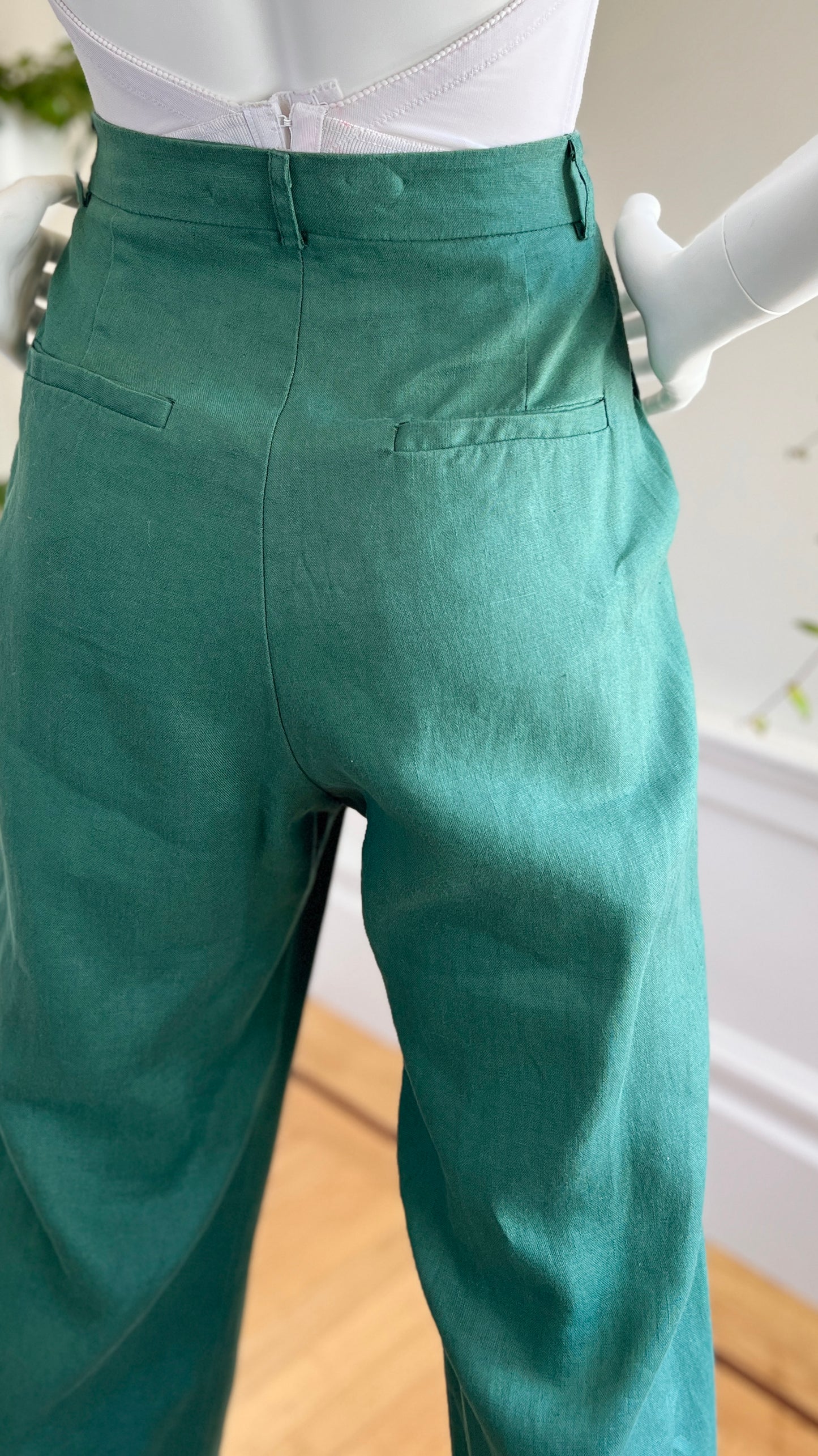 Modern REFORMATION Green Linen Pants | small