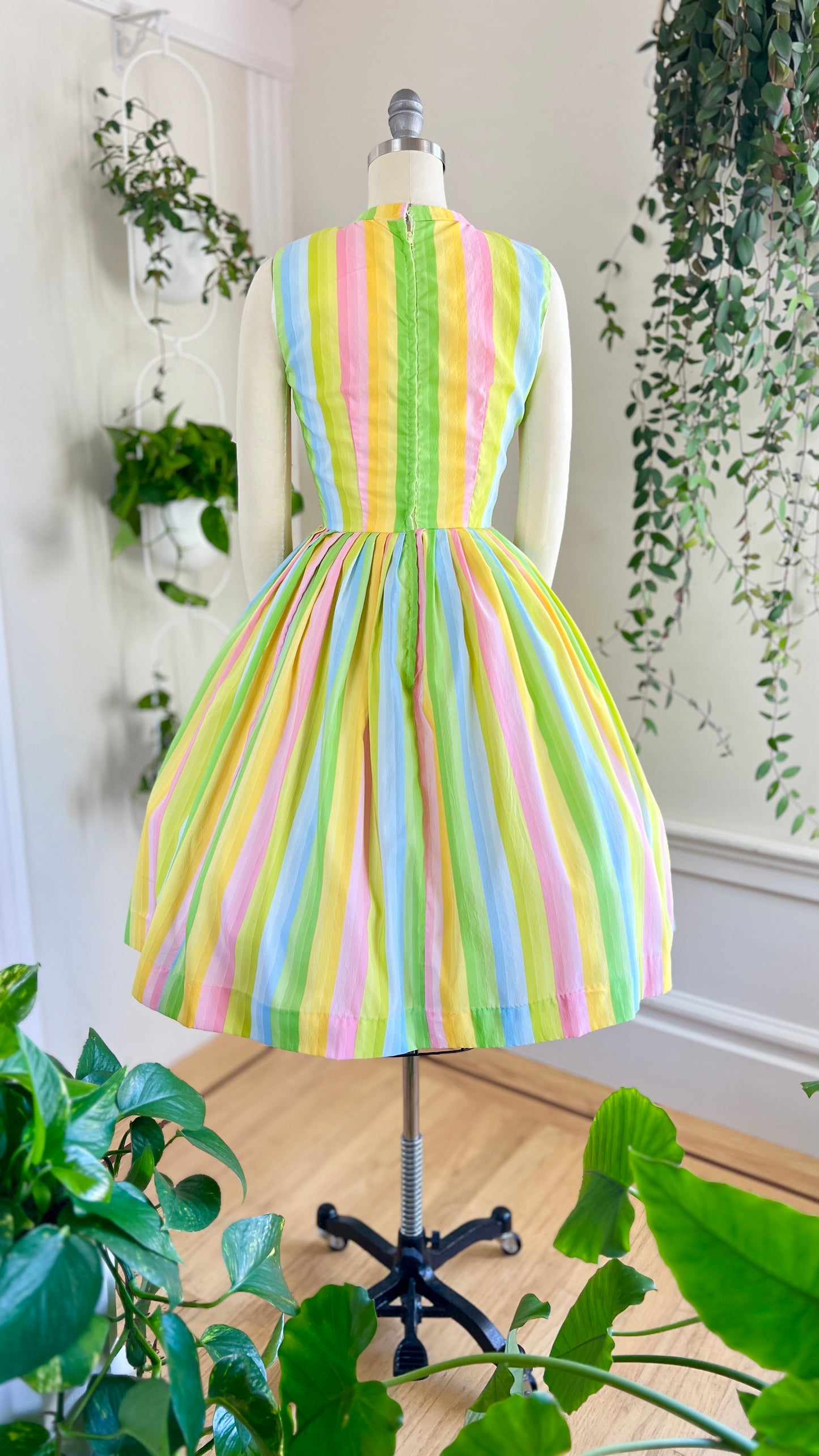 1960s Pastel Striped Sundress | x-small