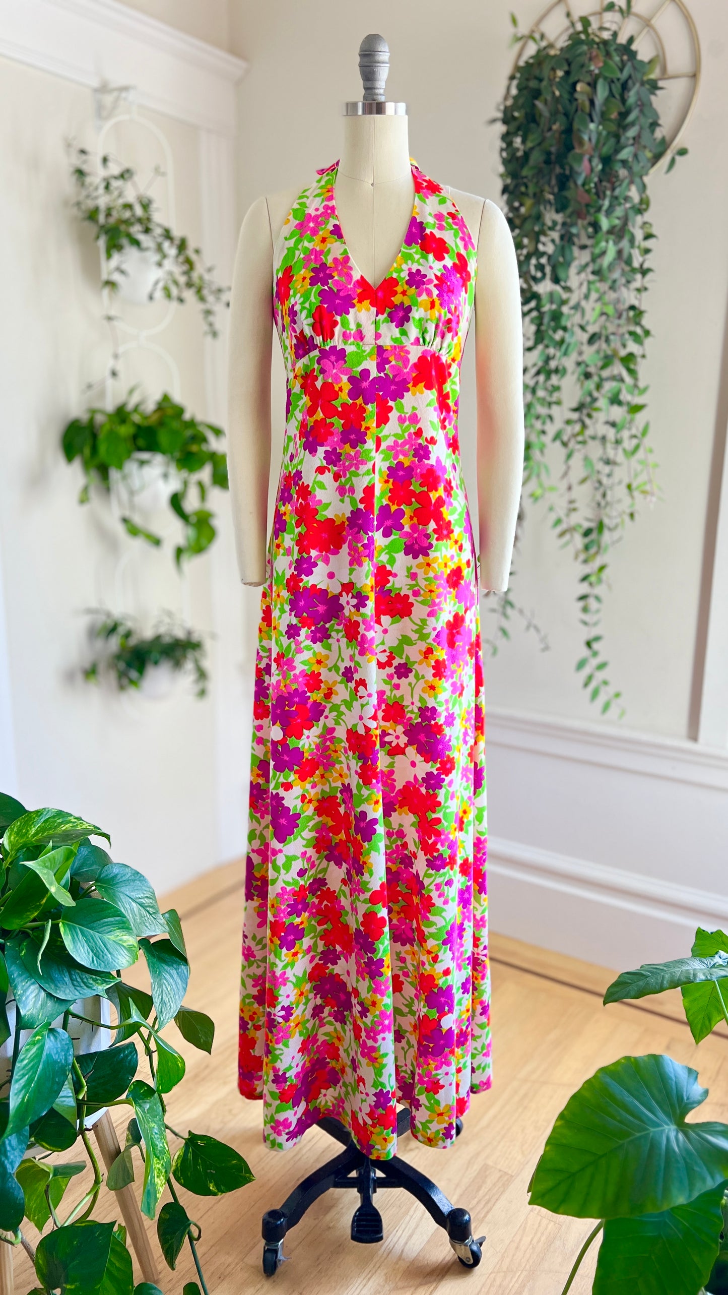 1960s 1970s Floral Halter Maxi Dress | x-small