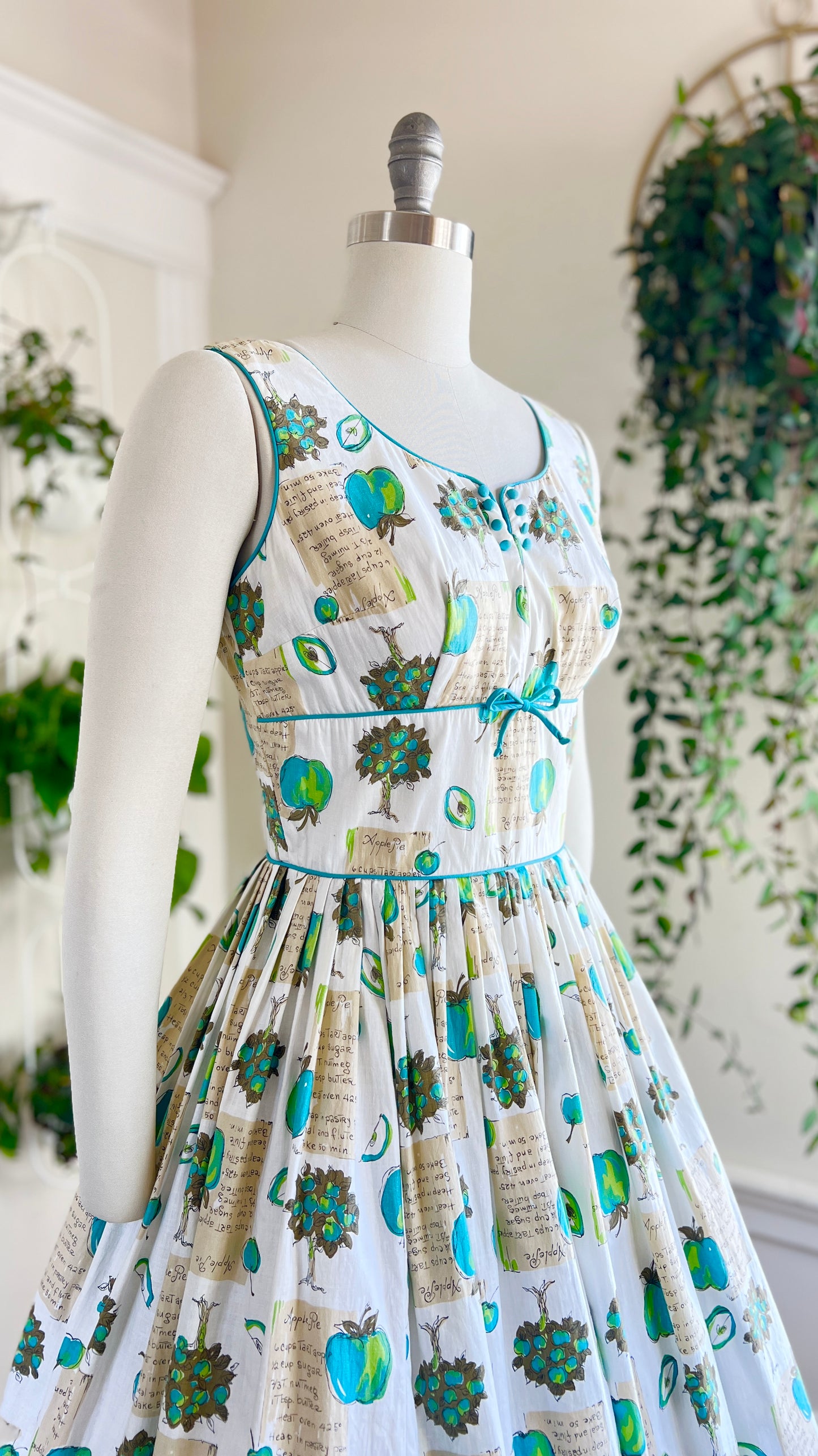 1950s Apple Pie Sundress | small