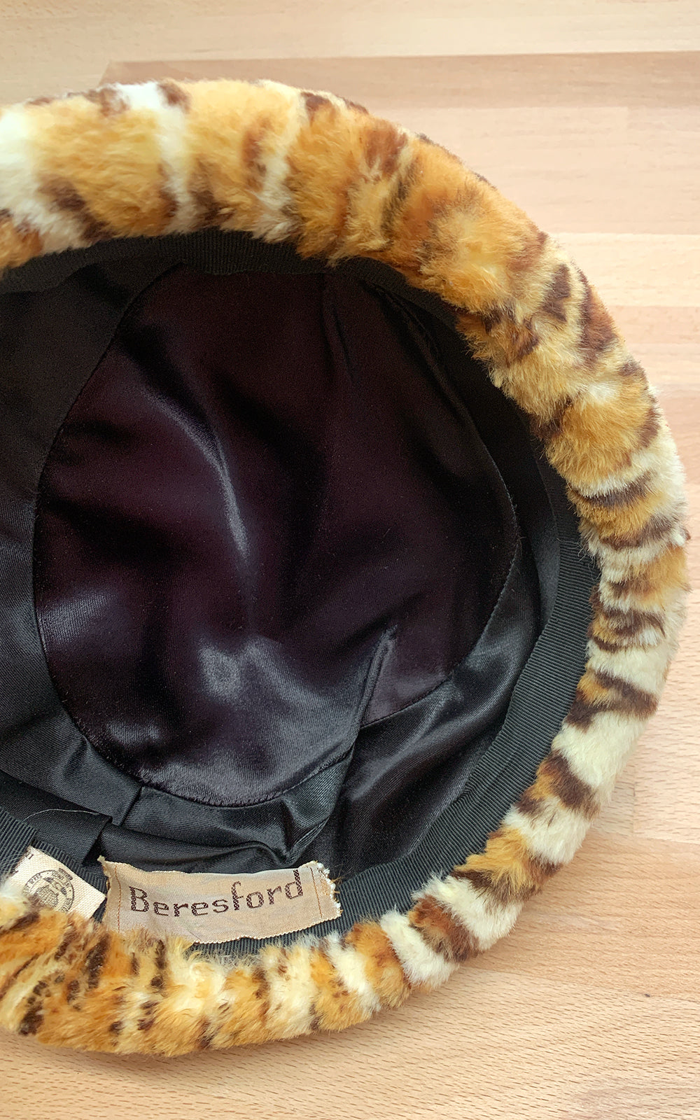 1960s Leopard Print Faux Fur Beret | small/medium