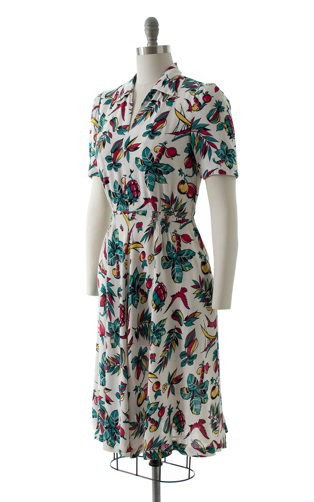 1940s Tropical Novelty Print Rayon Day Dress BirthdayLifeVintage