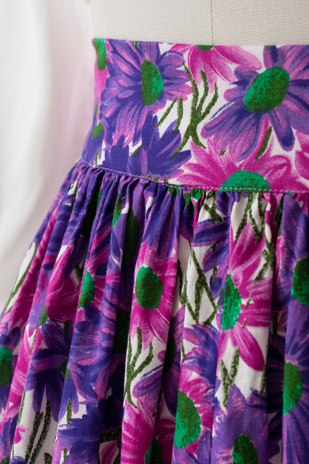 1980s does 1950s Floral Cotton Skirt BirthdayLifeVintage