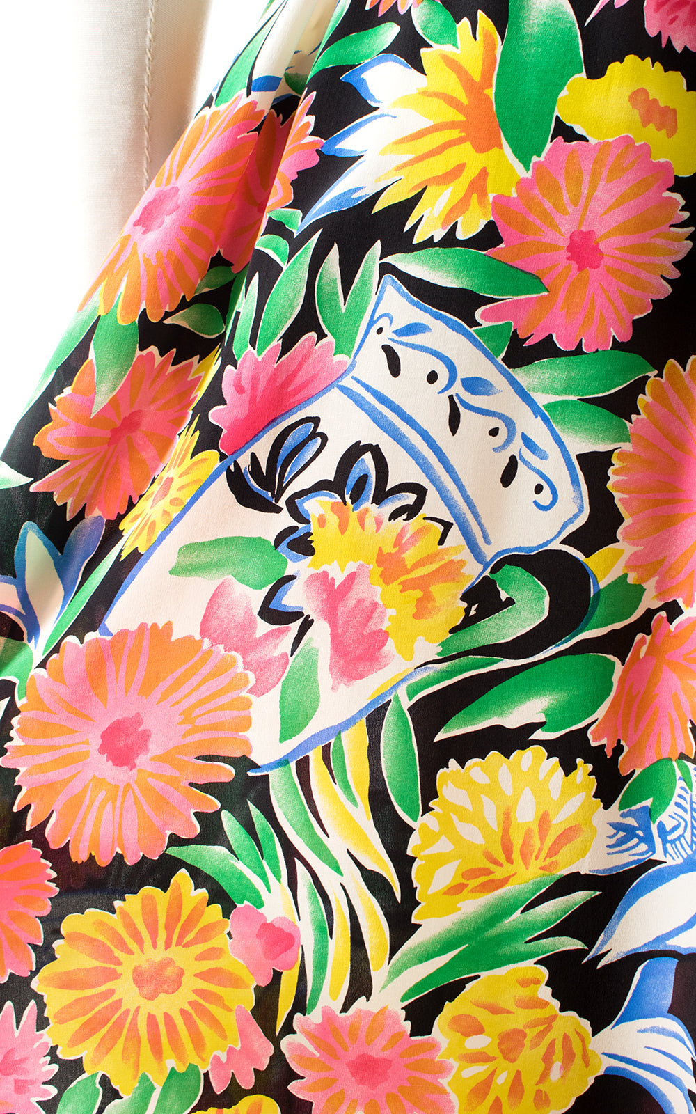 $65 DRESS SALE /// 1980s Liz Claiborne Silk Floral Vase Print Dress | Birthday Life Vintage $65 DRESS SALE /// 1980s Liz Claiborne Silk Floral Vase Print Dress | Birthday Life Vintage