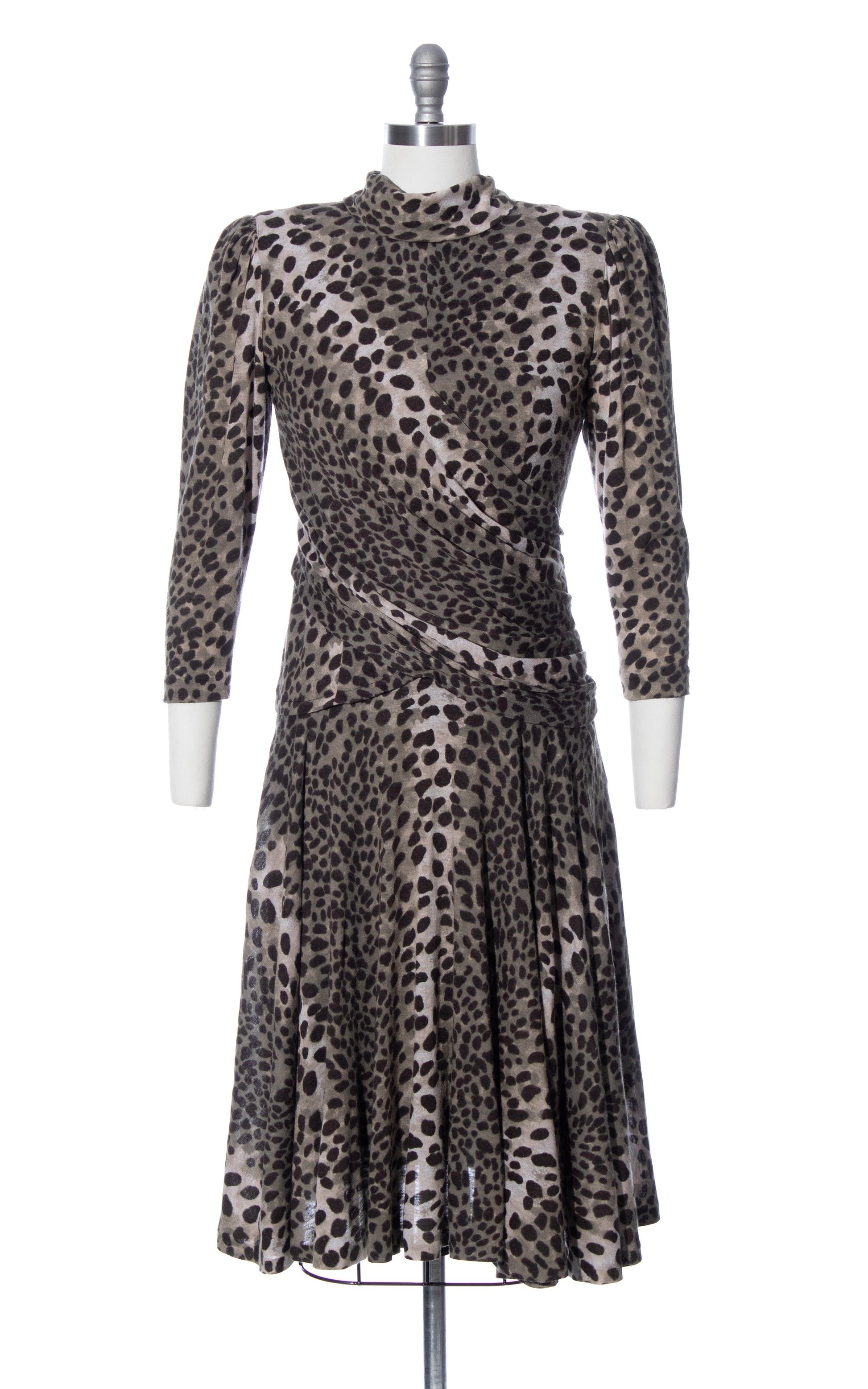 Vintage 80s 1980s Leopard Print Jersey Dress Birthday Life Vintage