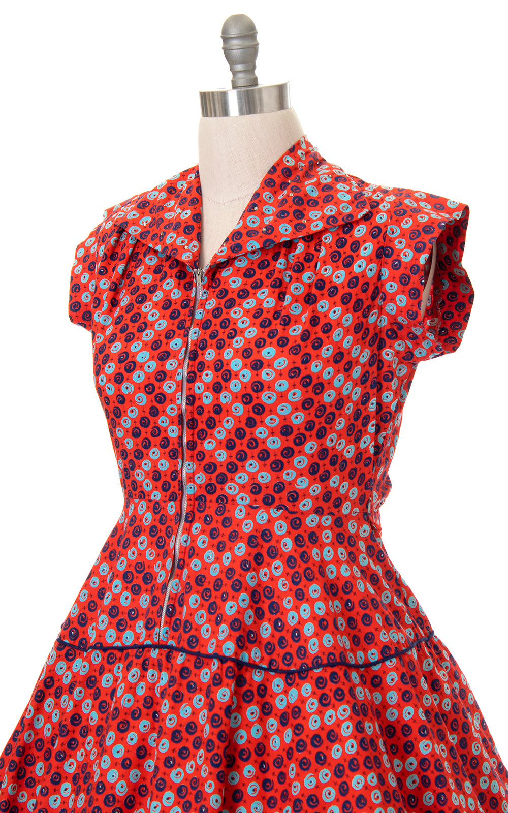 1950s MODE O DAY Floral Red Cotton Day Dress | large
