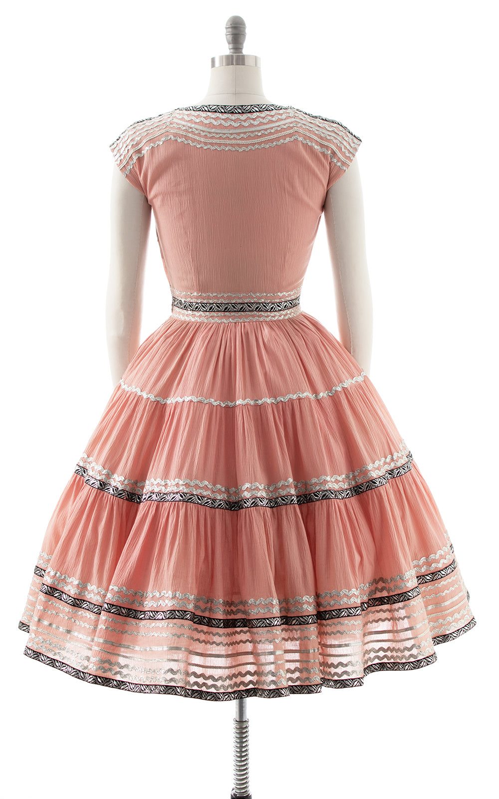 1950s Silver Ric Rac & Pink Patio Dress | small