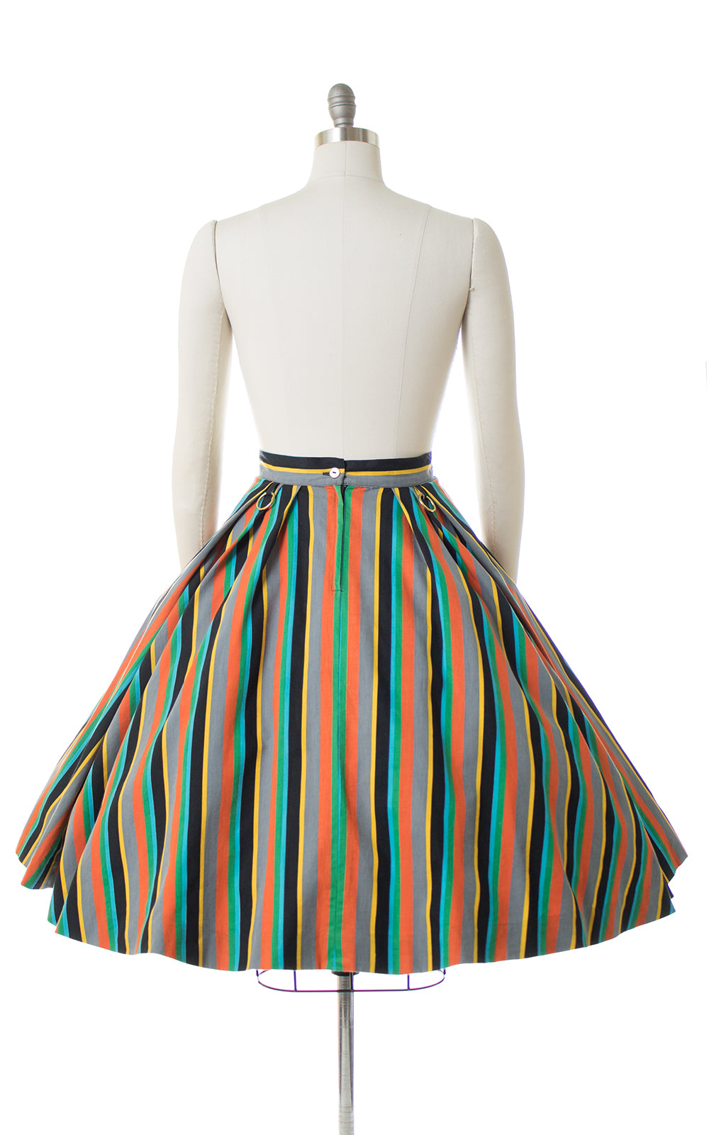 1950s O-Rings Striped Circle Skirt small – Birthday Life Vintage