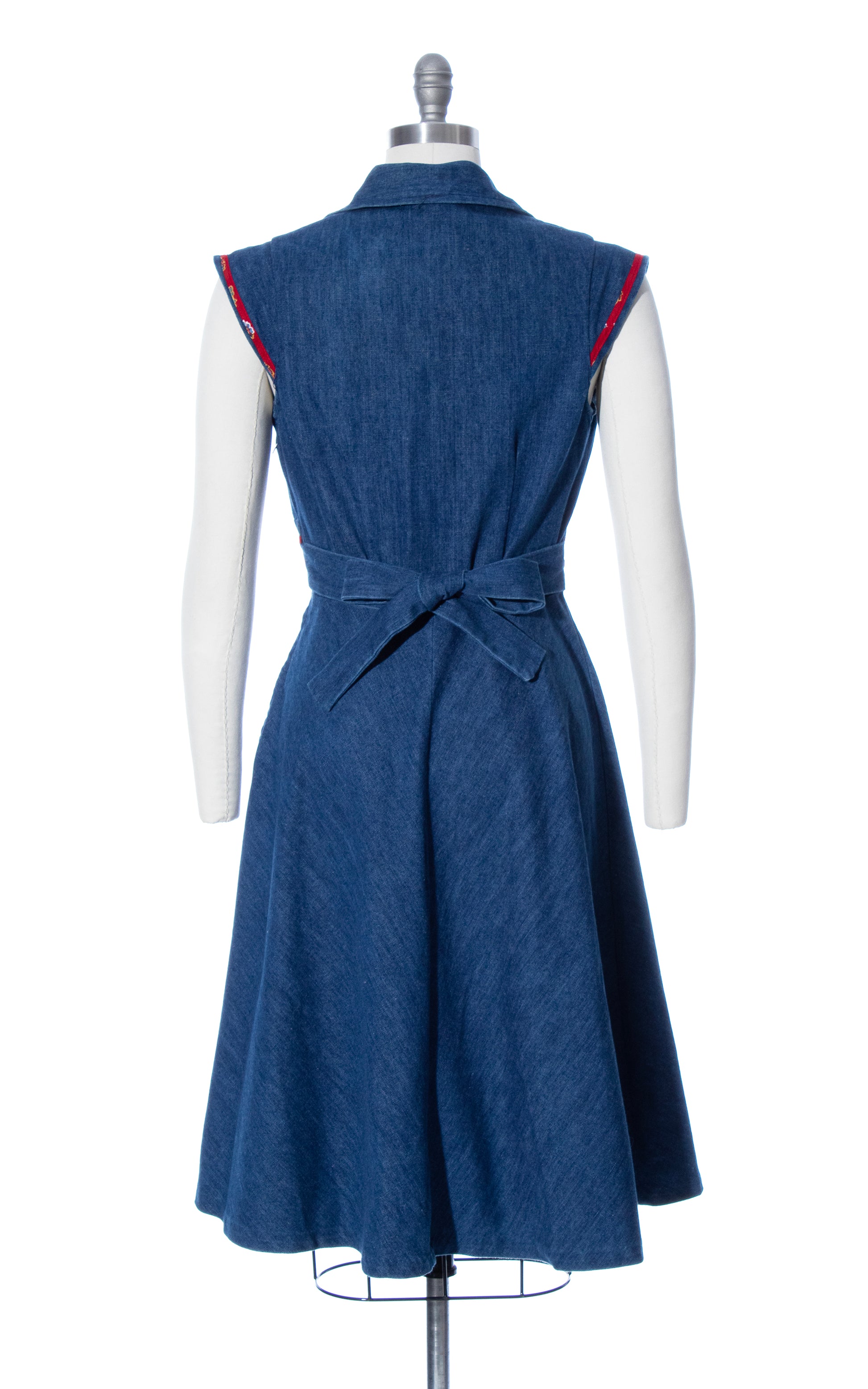 1970s Calico Trim Denim Tie Waist Dress | small/medium Birthday Life Vintage 1970s Calico Trim Denim Tie Waist Dress | small/medium Birthday Life Vintage