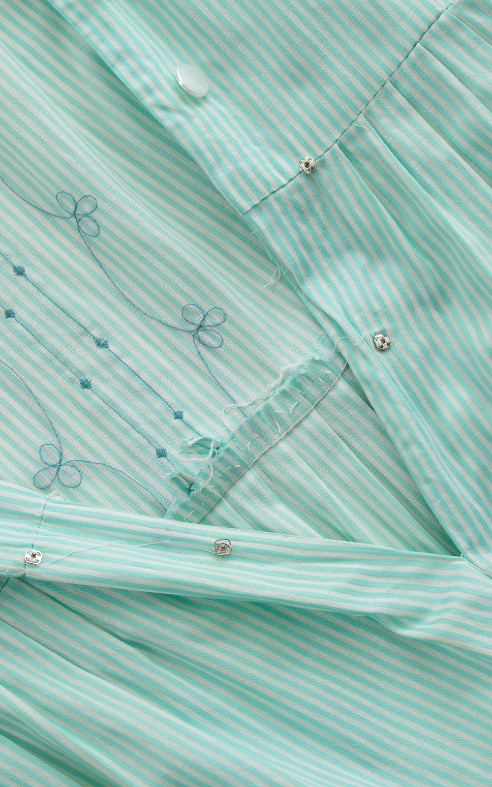 1950s Striped Embroidered Shirtwaist Sundress | x-large | BirthdayLifeVintage