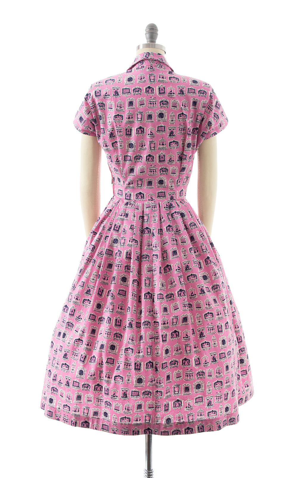 Modern VIVIEN OF HOLLOWAY 1950s Style Circus Novelty Print Dress with Pockets | small